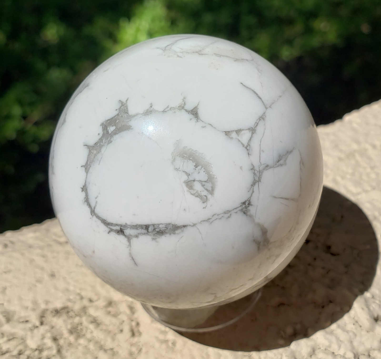 2.28″ Howlite Quartz Crystal Sphere Orb Ball, 300g or 10.6 oz