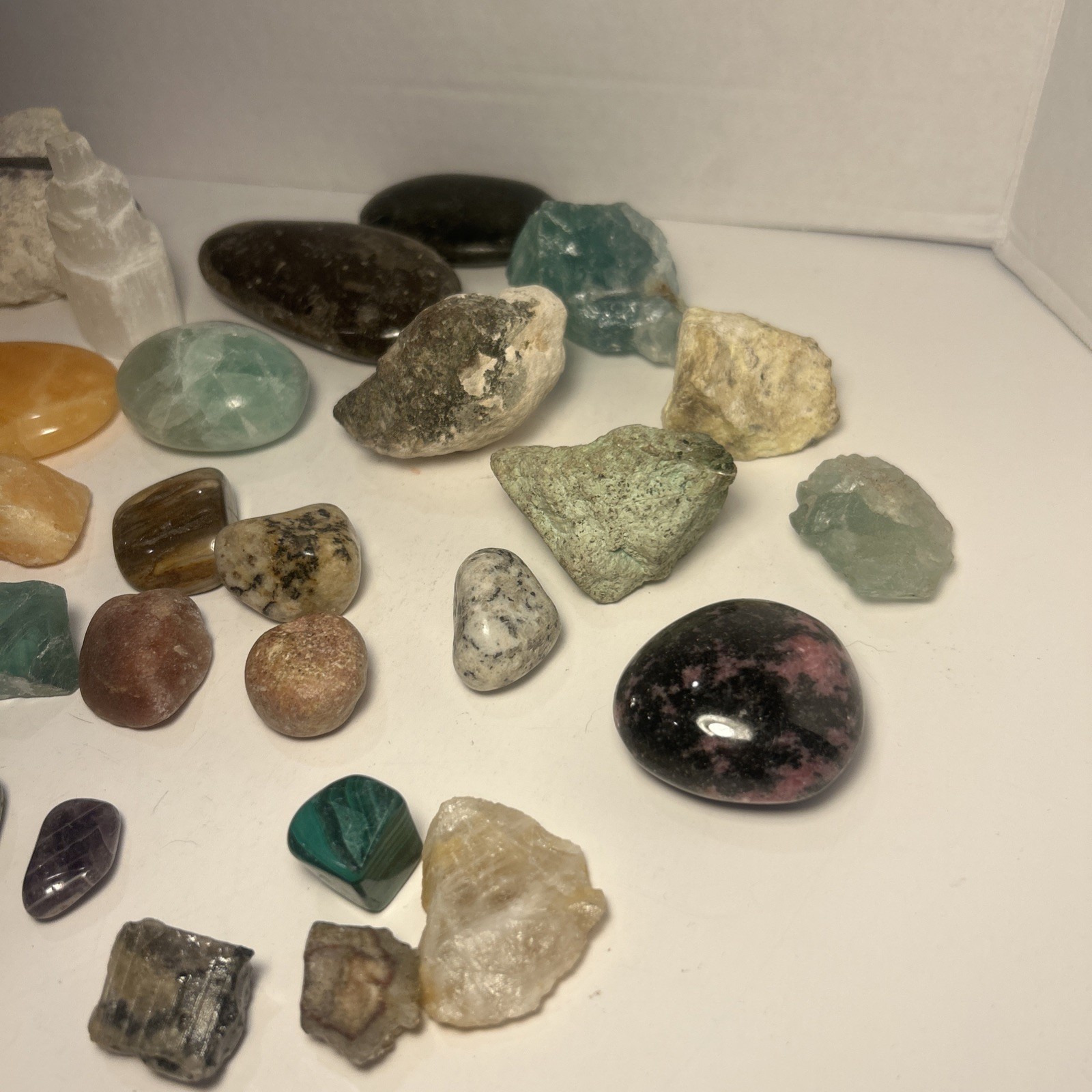 6 Mixed Lot Polished Rocks Tumbled Stones Gemstone Mix Tower,