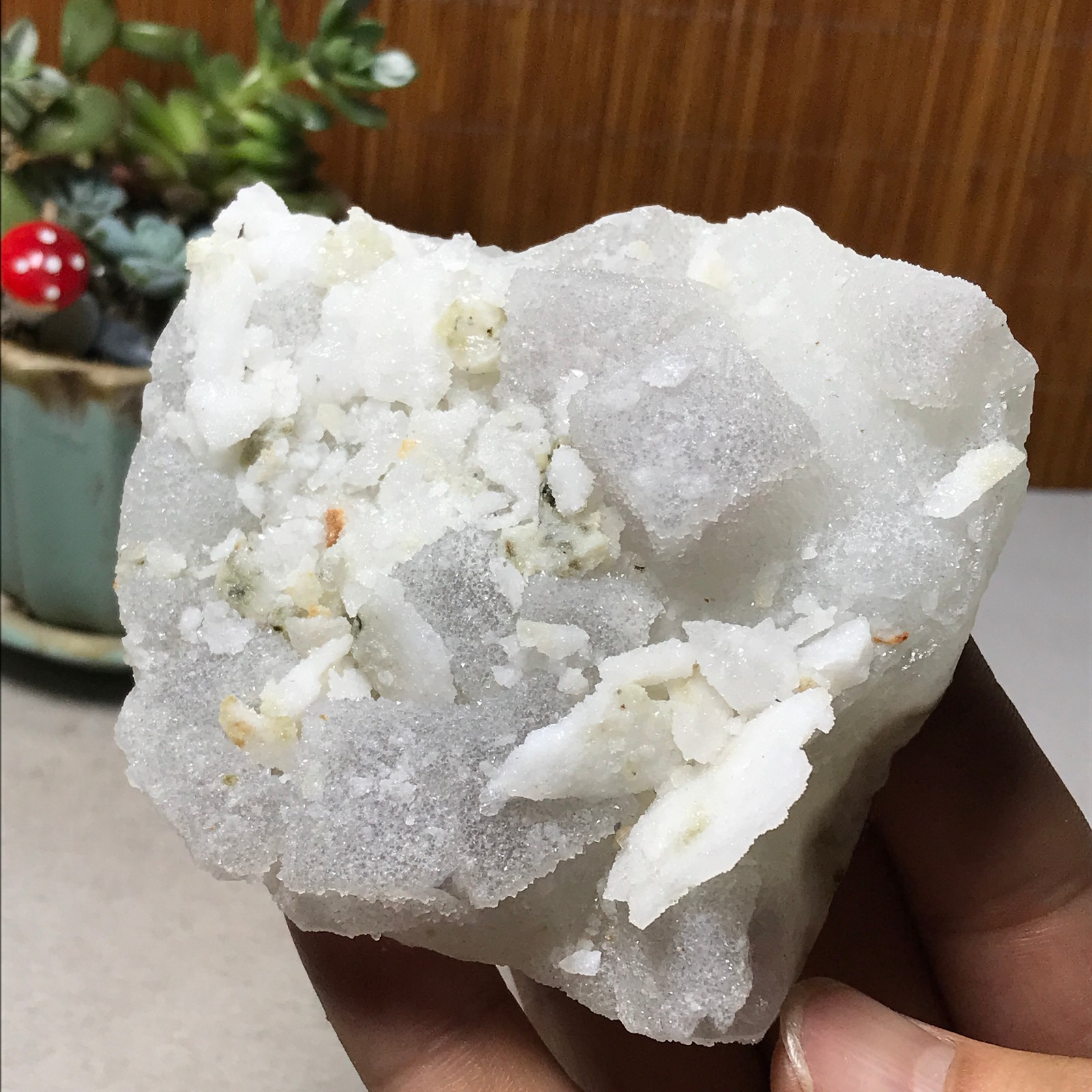88-78-32mm Natural Light purple calcite fluorite Mineral Specimen 305g A6070