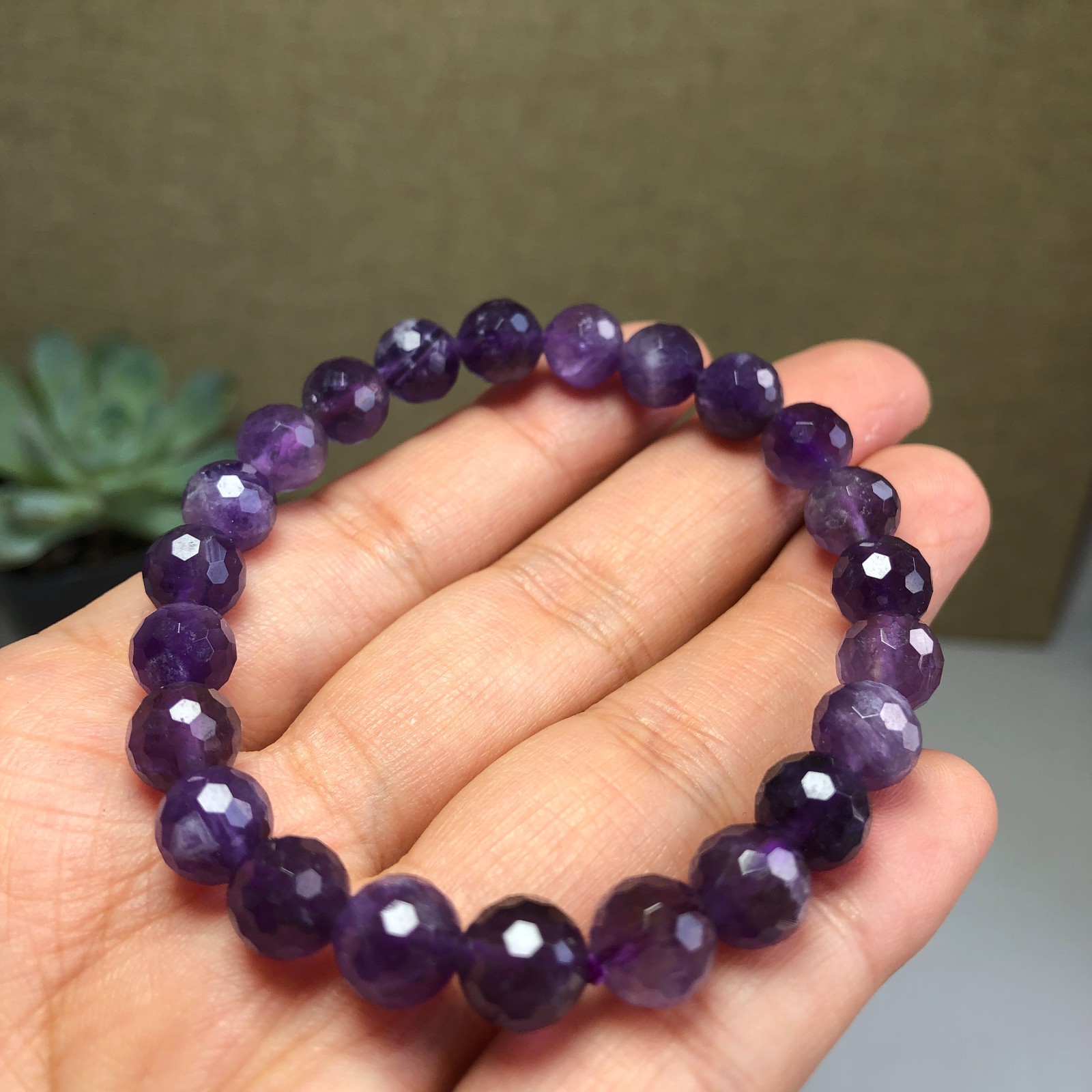 5Pcs Wholesal Natural Dreamy amethyst bracelets Crystal ball sphere facet 8mm
