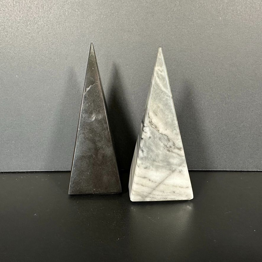 VTG Polished Black Shungite and Gray White Onyx Pyramid Lot of 2 Healing Decor