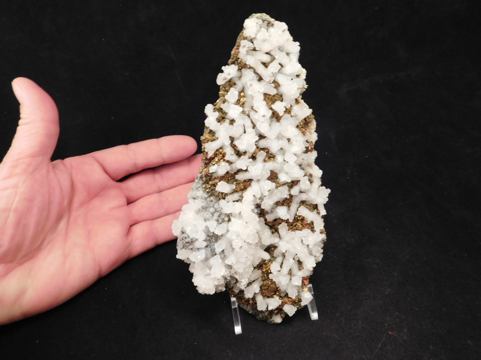 Big! MARCASITE Crystal Cluster with Fluorescent Calcite Crystals Mexico 538gr
