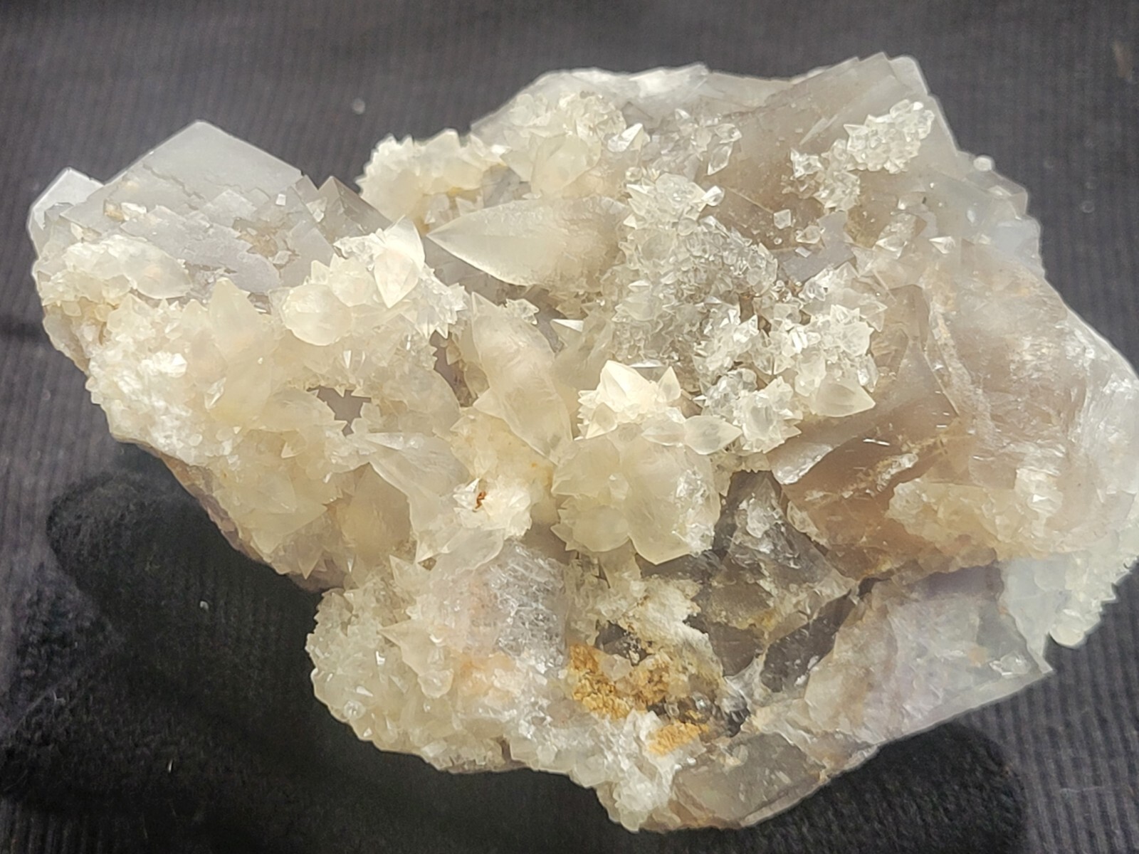736g Beautiful Purple Fluorite Quartz Crystal Cluster Mineral