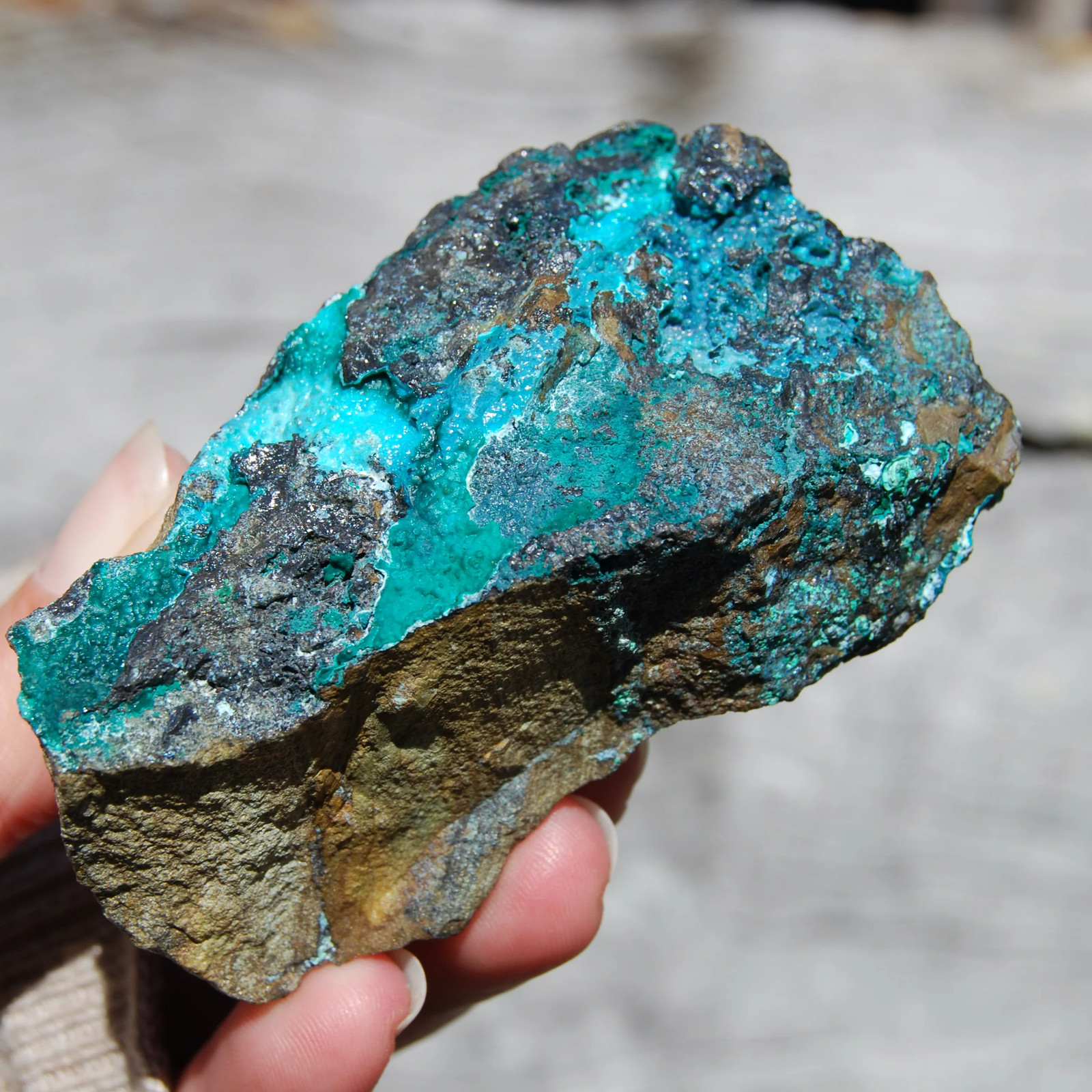 3.5in Silica Chrysocolla Crystal, Natural Raw Chrysocolla Malachite, Congo L8
