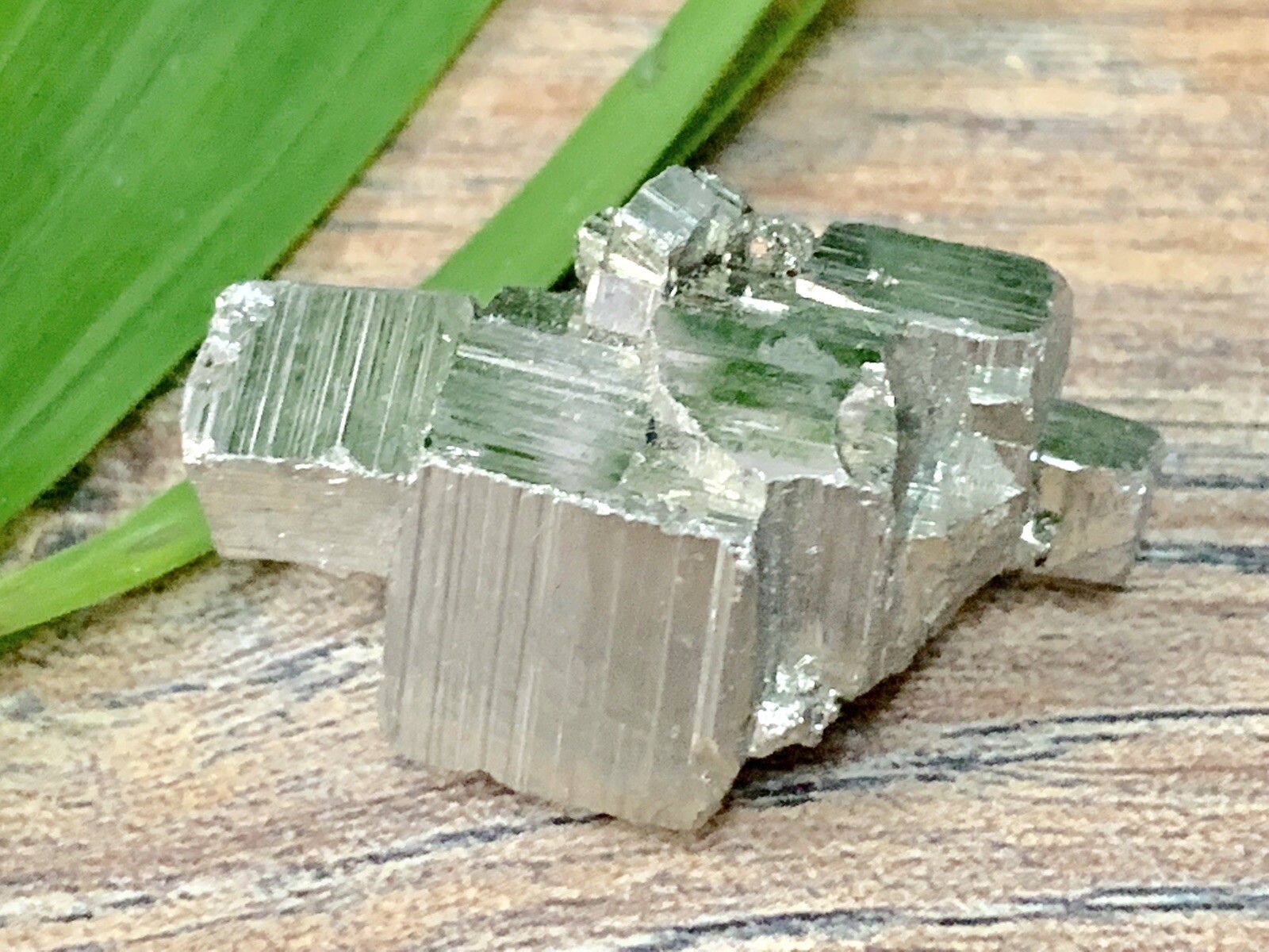 Pyrite Specimen ‘A’ Grade Mineral Gemstone Crystal Fools Gold Reiki Chakra.