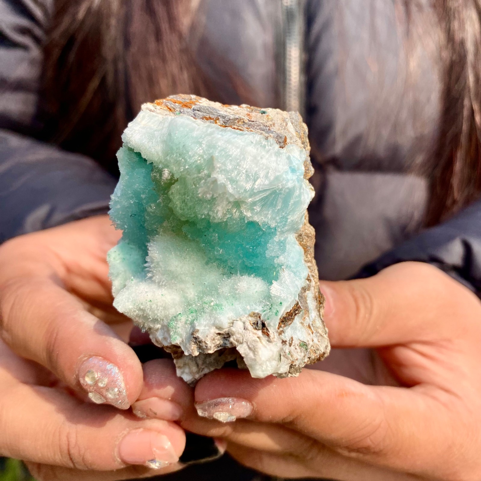 166G Natural Clear Blue-vein Crystal stone Rare Mineral Specimens China
