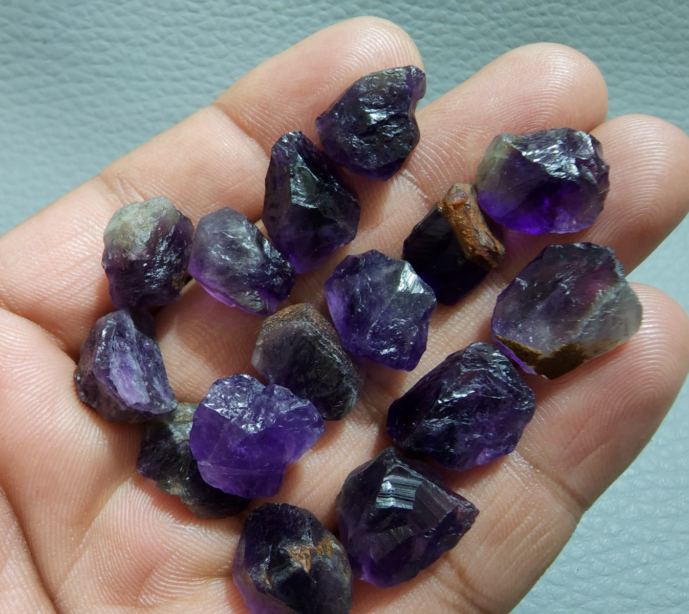 15 Pcs Gorgeous Purple Amethyst Rough Gemstone Crystal Rough Raw Size 13-17 MM