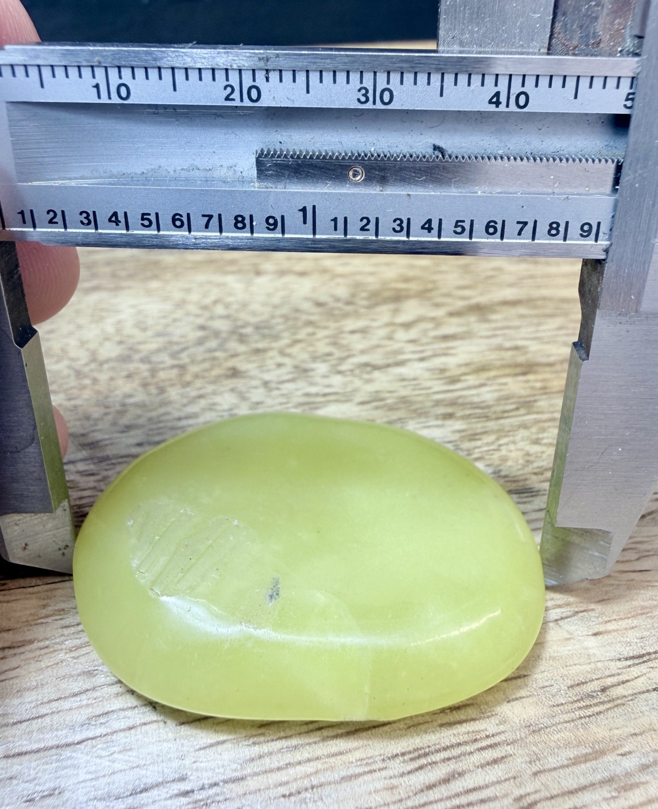 Crystal Lemon Jade Palm Stone Flat Healing Spiritual Collect yellow pocket 27g 3