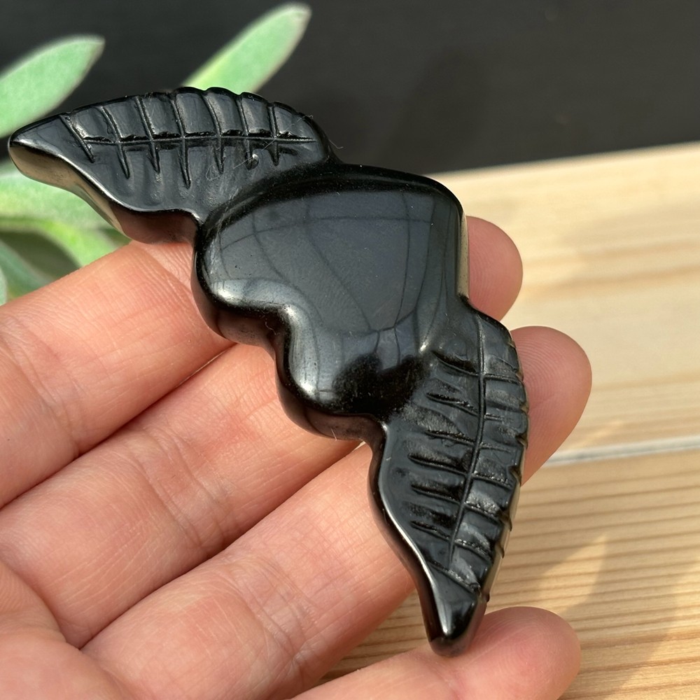 Natural Obsidian Quartz Love Wings Skull Carved Crystal Skull Reiki Healing