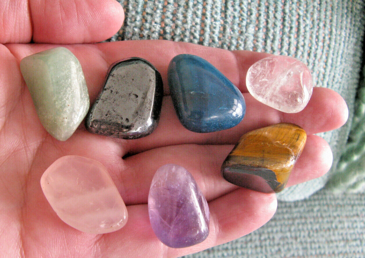 NEW NATURAL CHAKRA CRYSTAL HEALING GEMSTONE SET OF 7 w/ BAG
