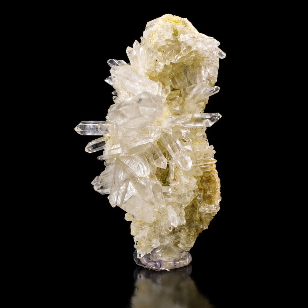 Natural Quartz 270g 12X7X6cm Specimen India