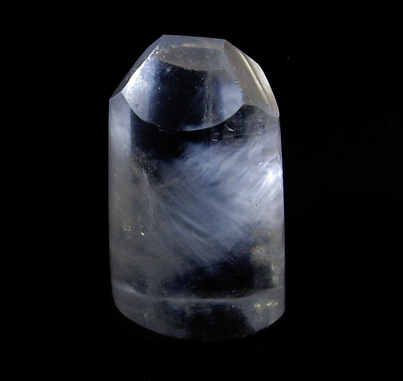 Small Clear Quartz w/ Feathery Blue Internal Light Refraction Phenomena 6.2g