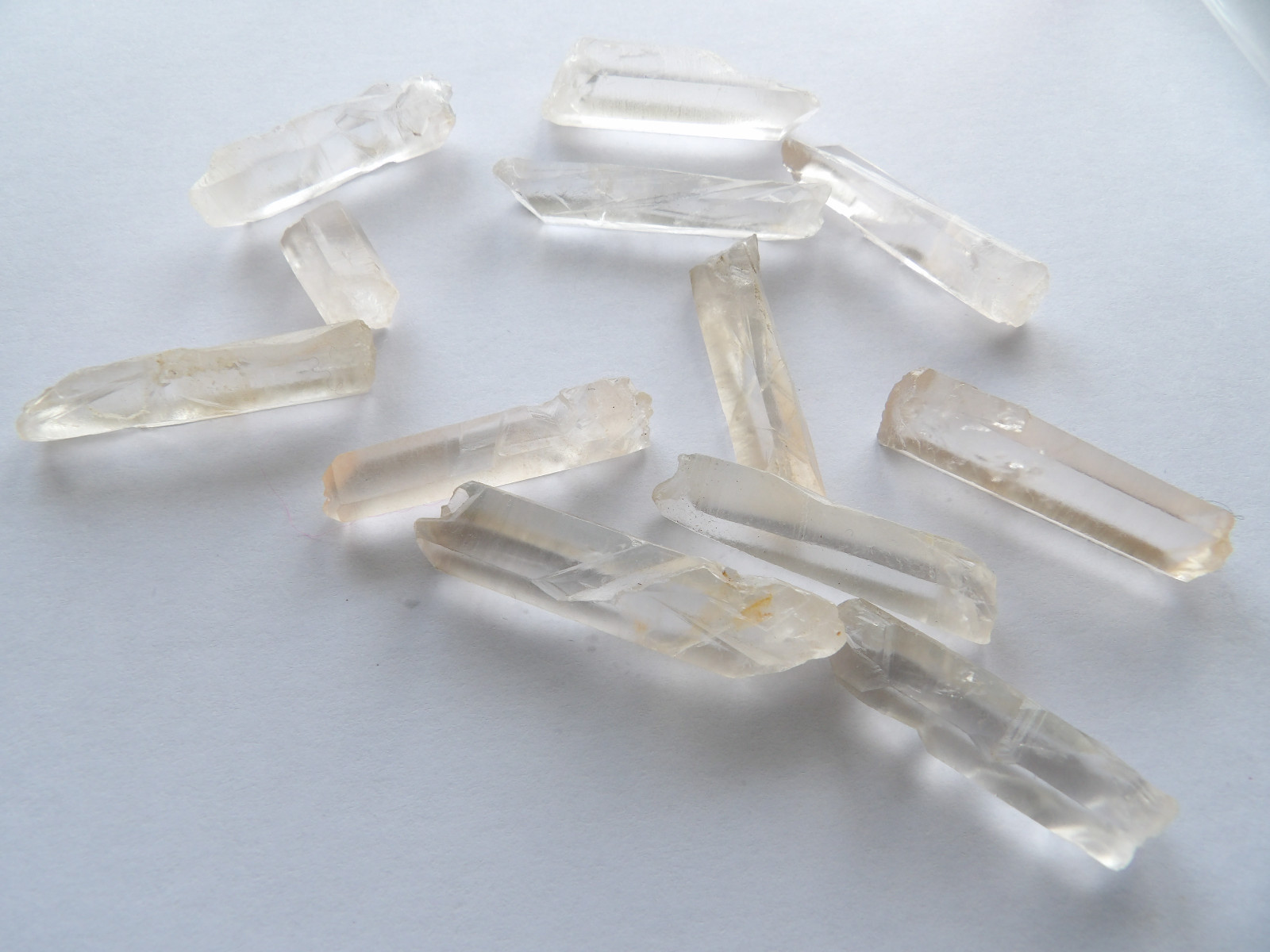 Himalayan Quartz Crystal Shards 50g pack 10-20 Unpolished Points and Chips