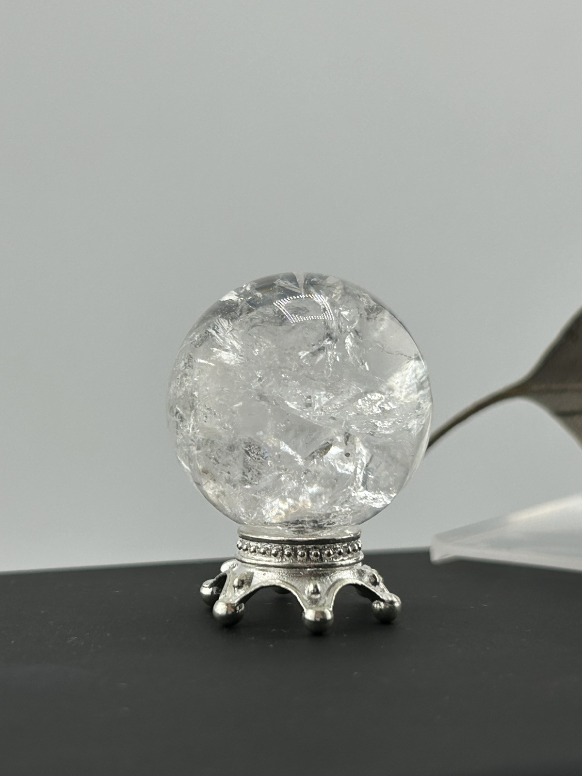 Clear Quartz Crystal Sphere Mineral Stone Fun Table decoration 24mm 1PCS