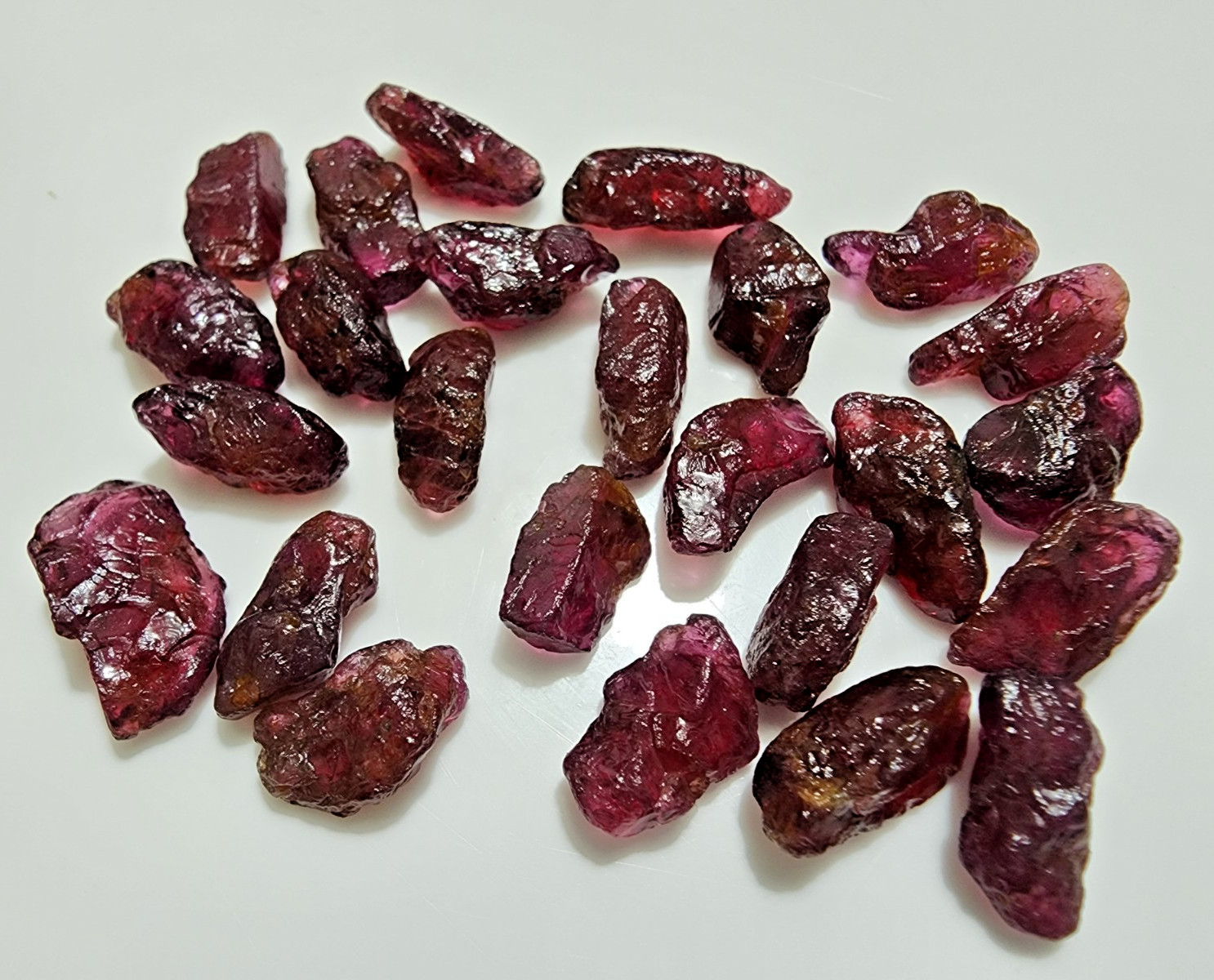 14-17mm Pink Garnet Rough 25 Pcs Pretty Pink Garnet Gemstones For Jewelry Rough