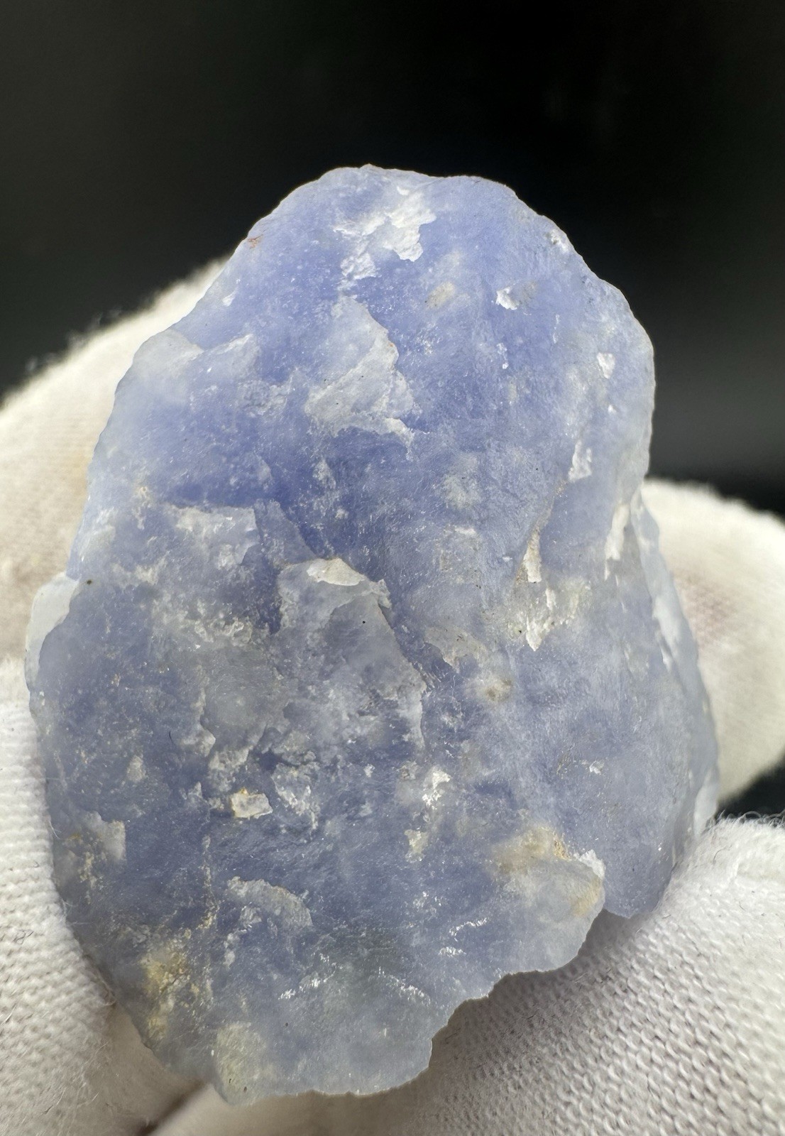 Hackmanite Rough Crystal 36g | UV Reactive Color Change Mineral