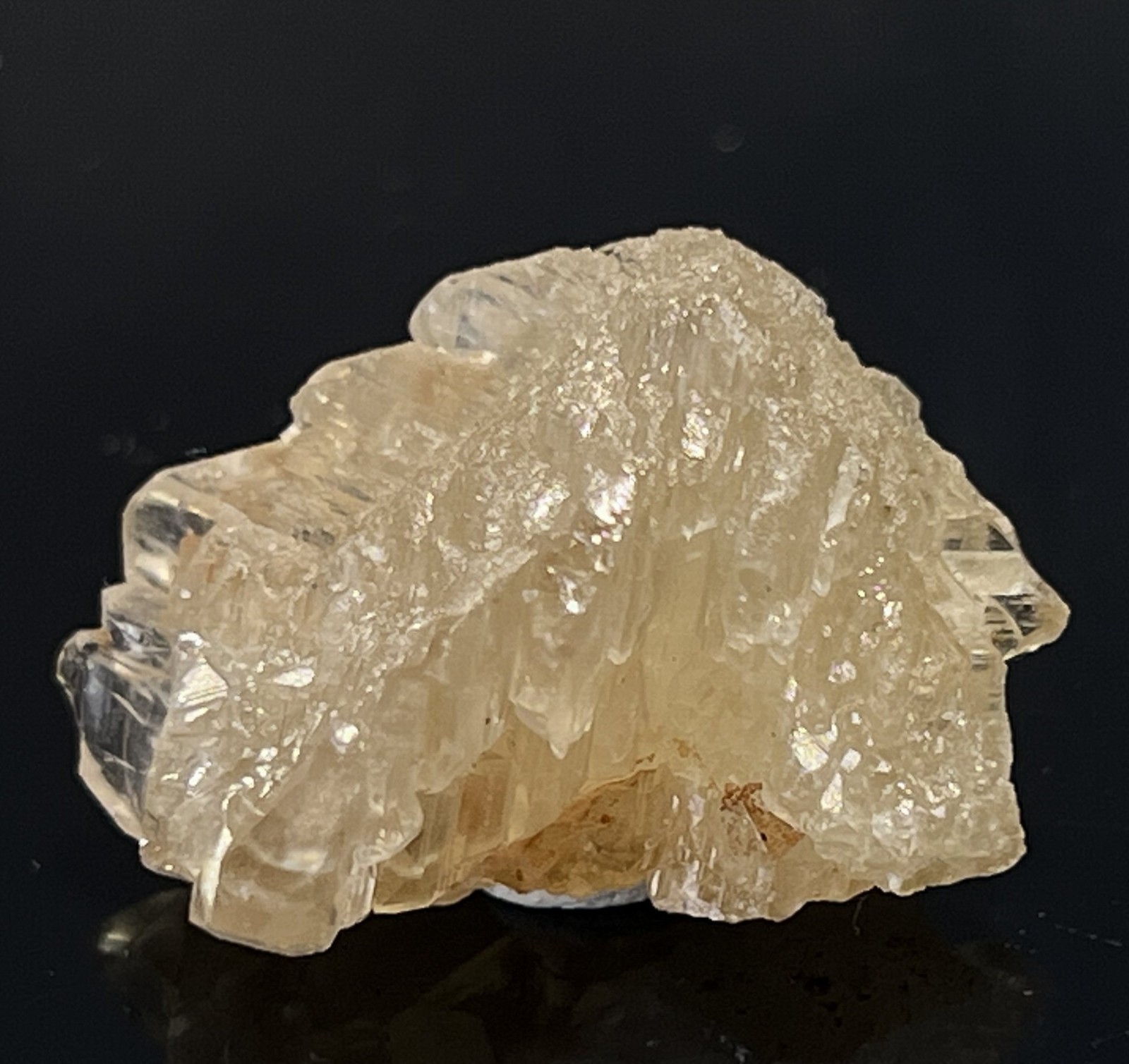 26mm 16g Fluorescent Cerussite crystal mined from Morocco, Natural Mineral