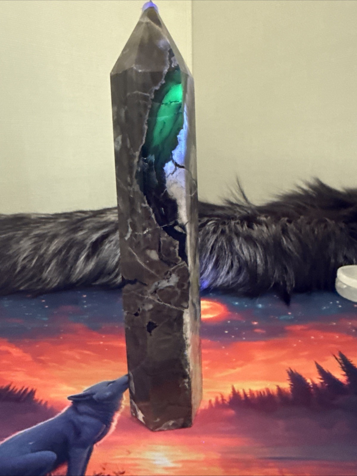 Over 9 In Volcano Agate Crystal Tower UV Light Reactive Approx 723g/ 1lb 8.5oz