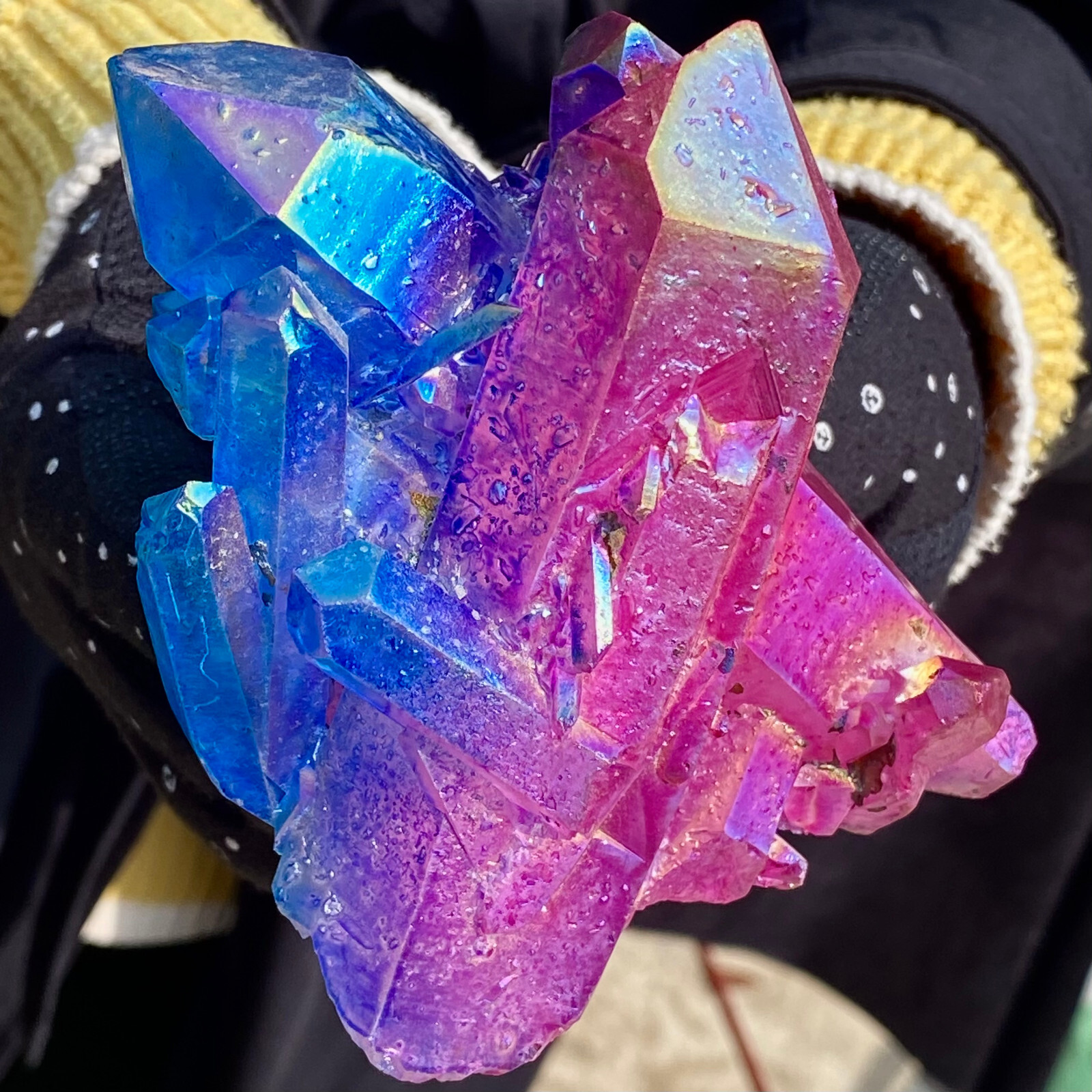 1.27LB Rainbow Titanium Quartz Crystal Treatment Cluster Decorative Gift