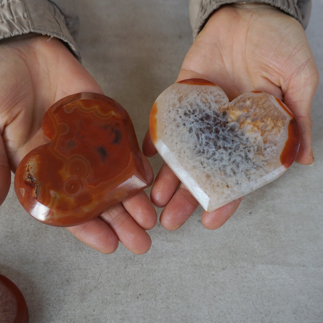 1.5LB 5 Natural Red Carnelian Agate Quartz Crystal Geode Heart Carving Healing