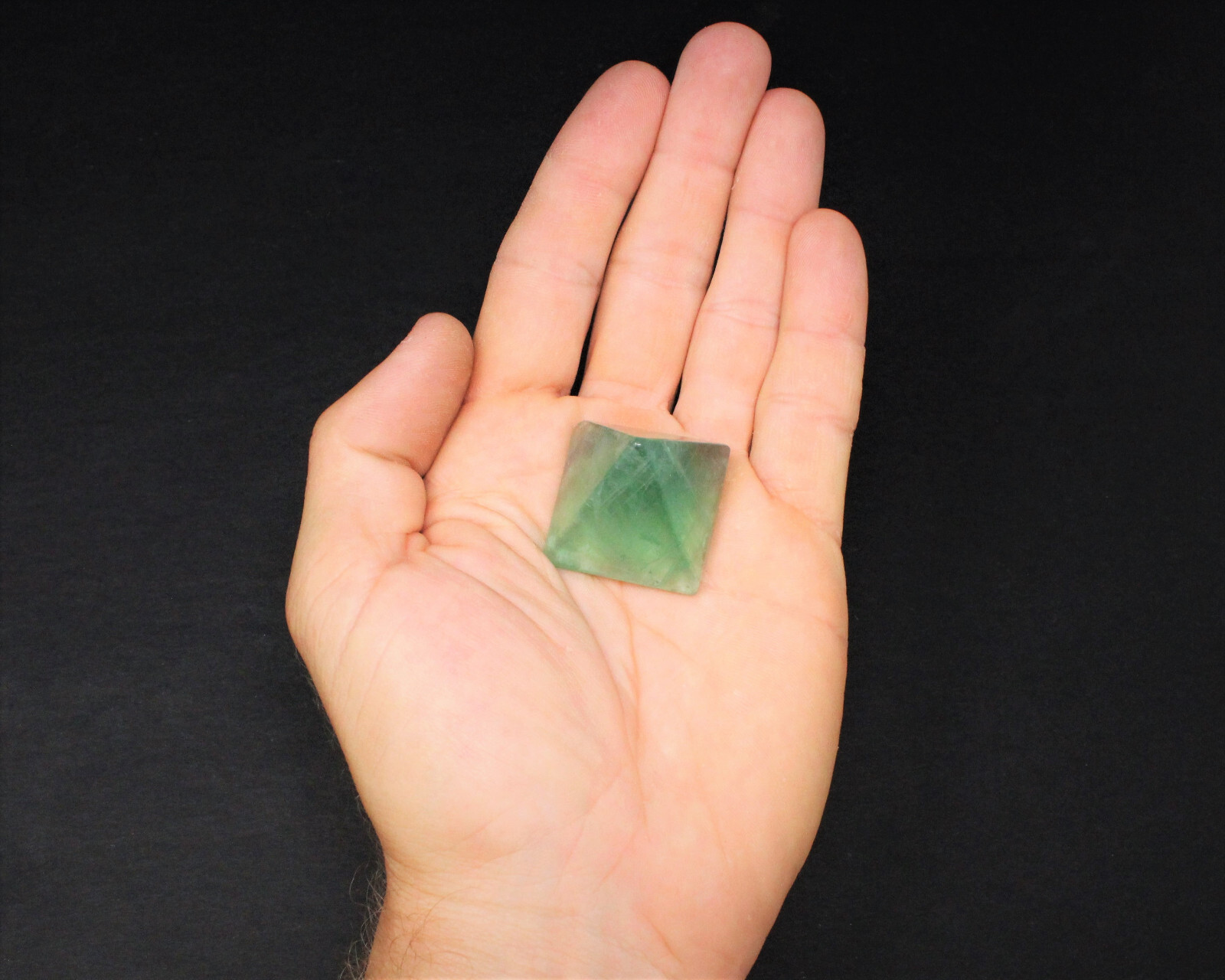 Fluorite Crystal Pyramid, Medium 1″ – 1.25″ (Gemstone Reiki Fluorite Pyramid)