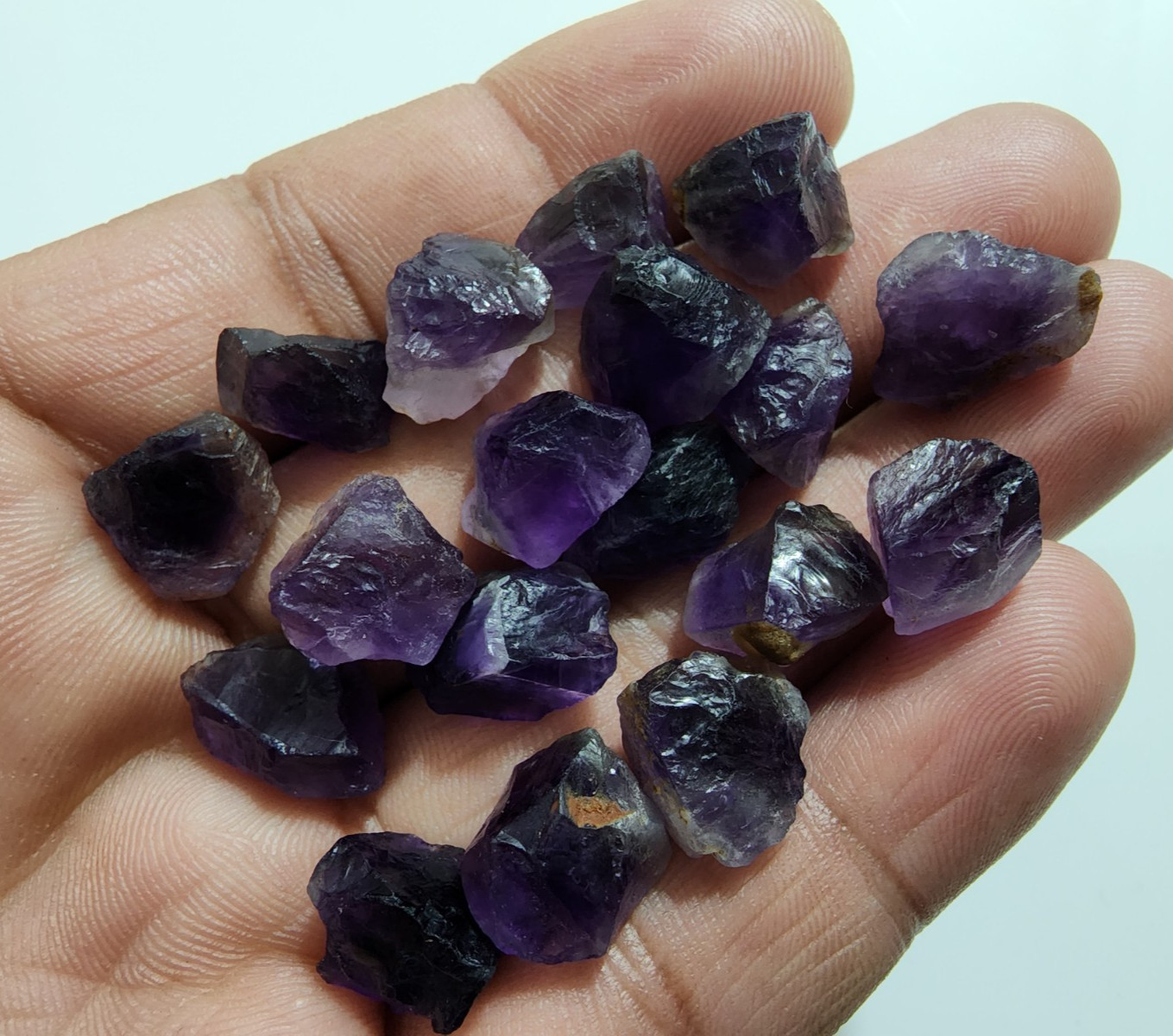 18 Pcs Attractive Purple Amethyst Rough Gemstone Raw Size 10-14 MM Crystal Rough