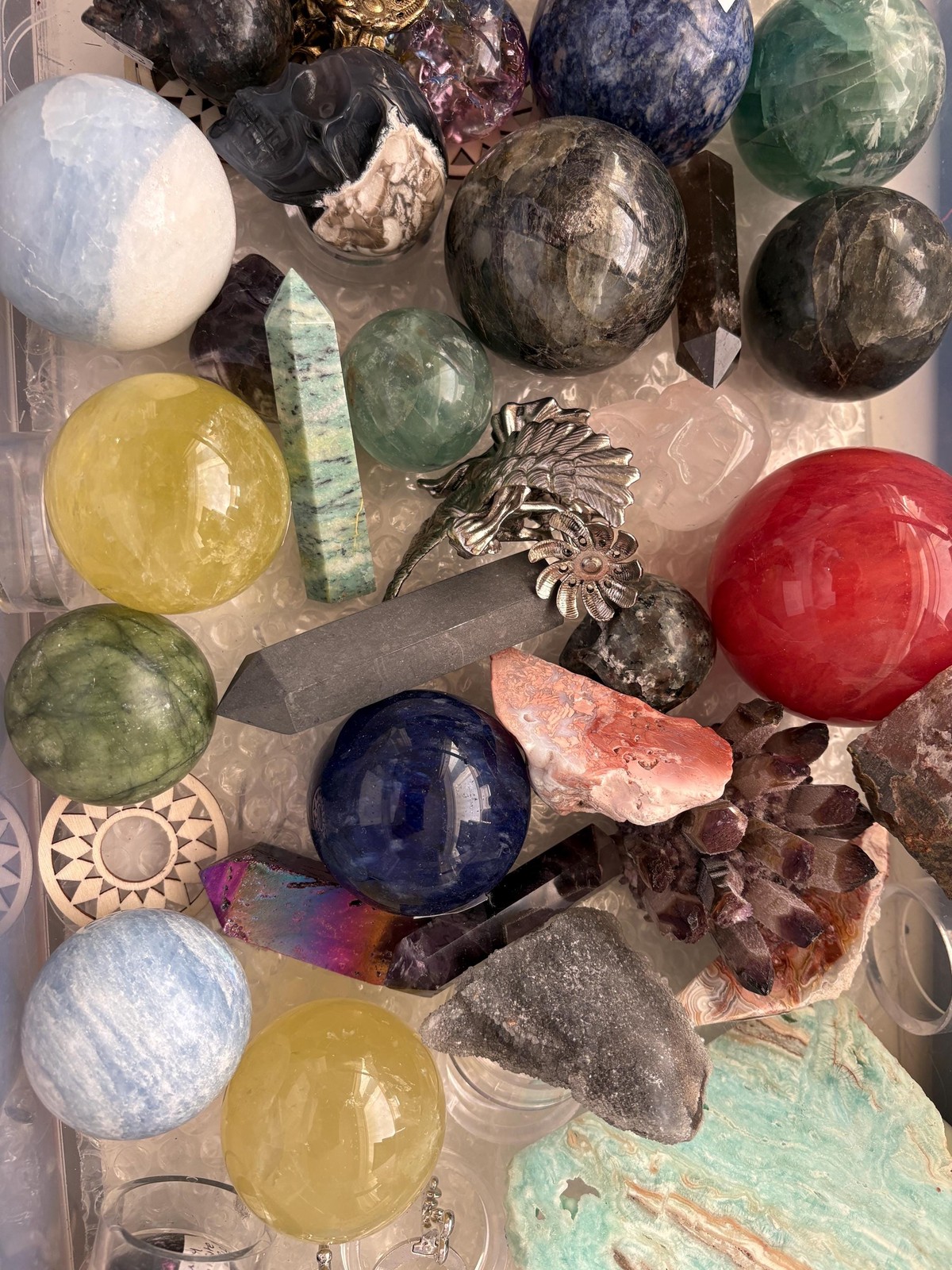 Crystal Mystery Box | Raw & Polished Healing Crystals Bundle
