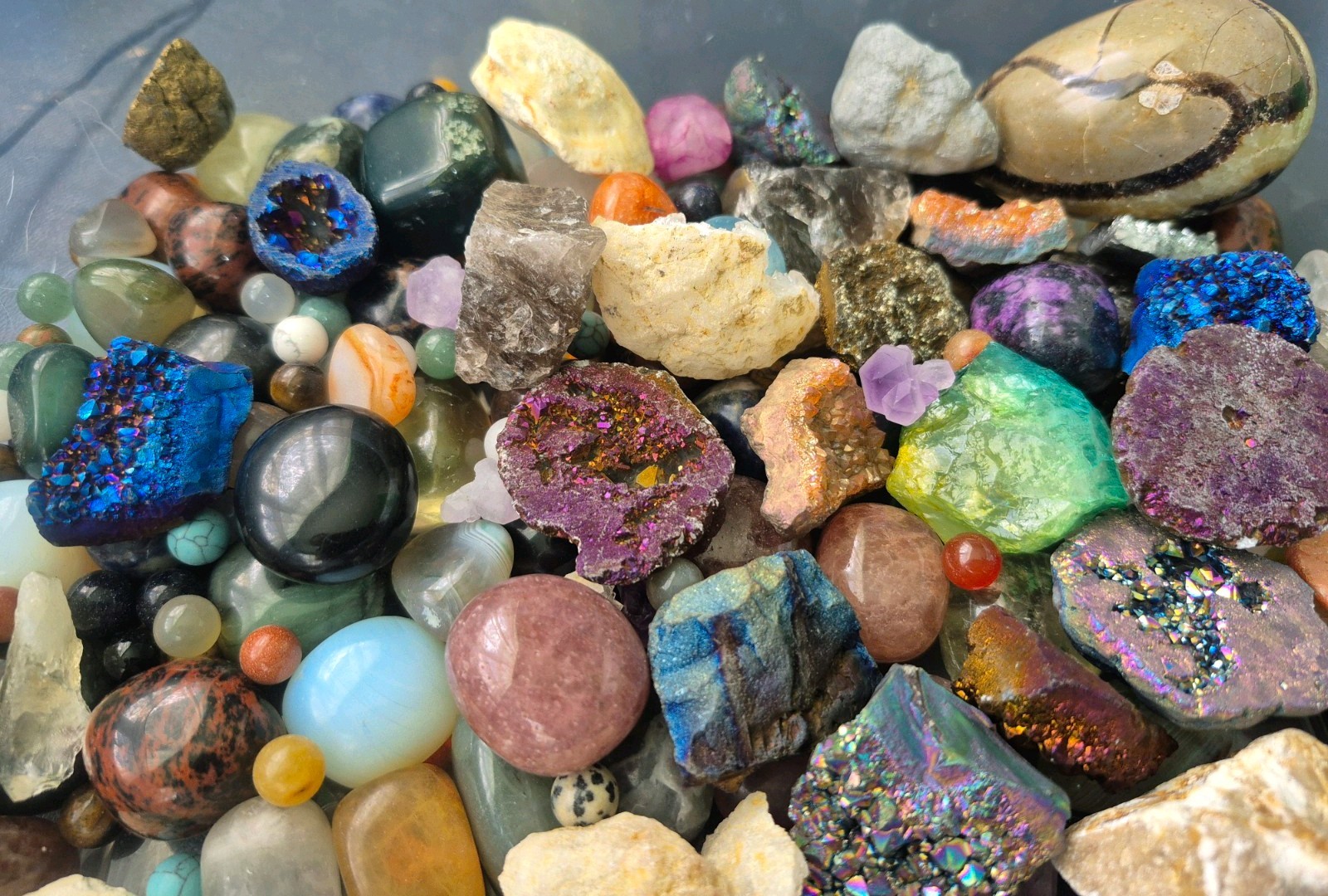 Gemstone Mystery Scoop 3oz-5oz All Sorts Of Sizes Crystal Confetti Random