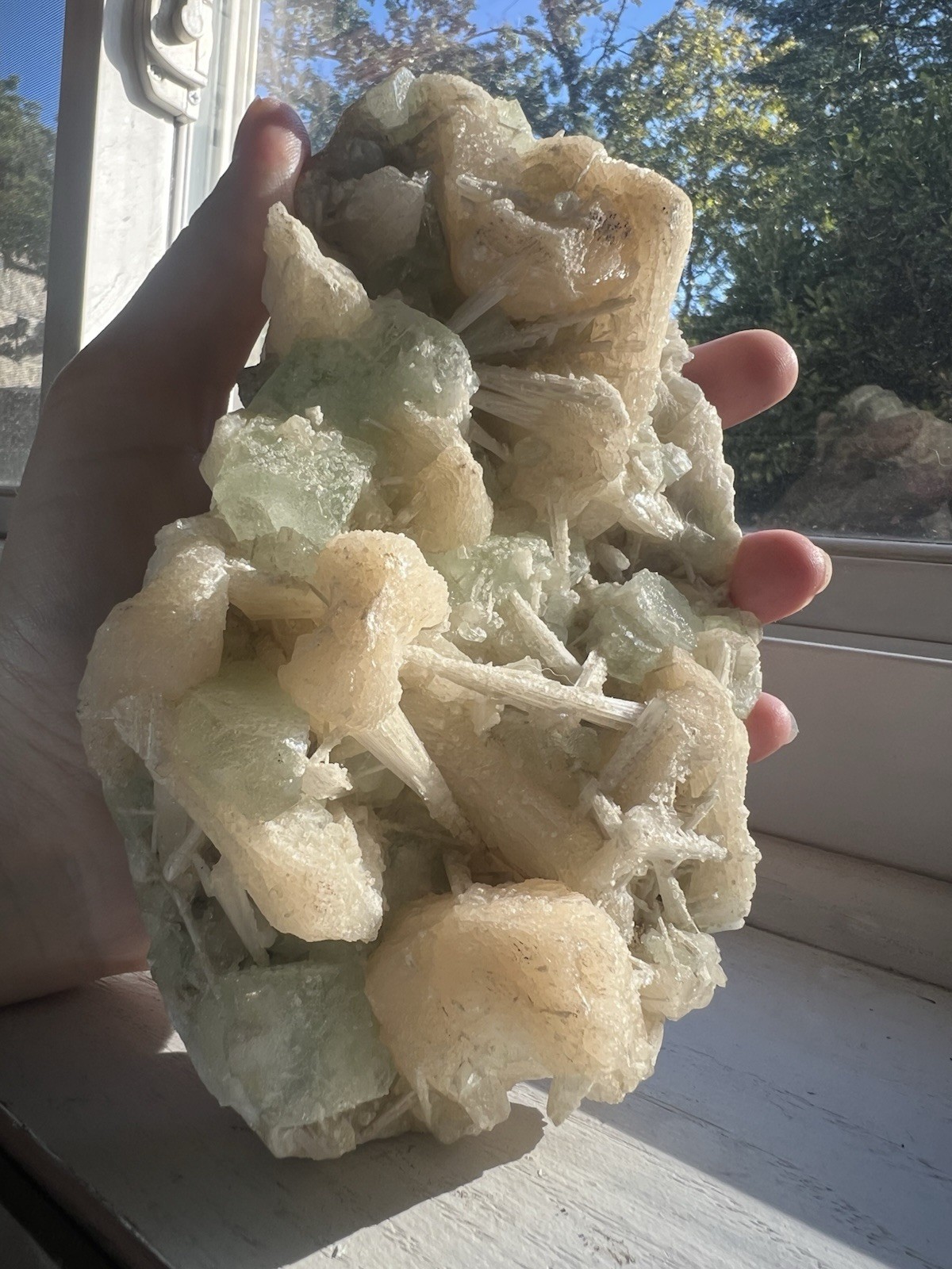 Green Apophyllite, Stilbite, Scolecite, 504 Grams, 6.5”x4”