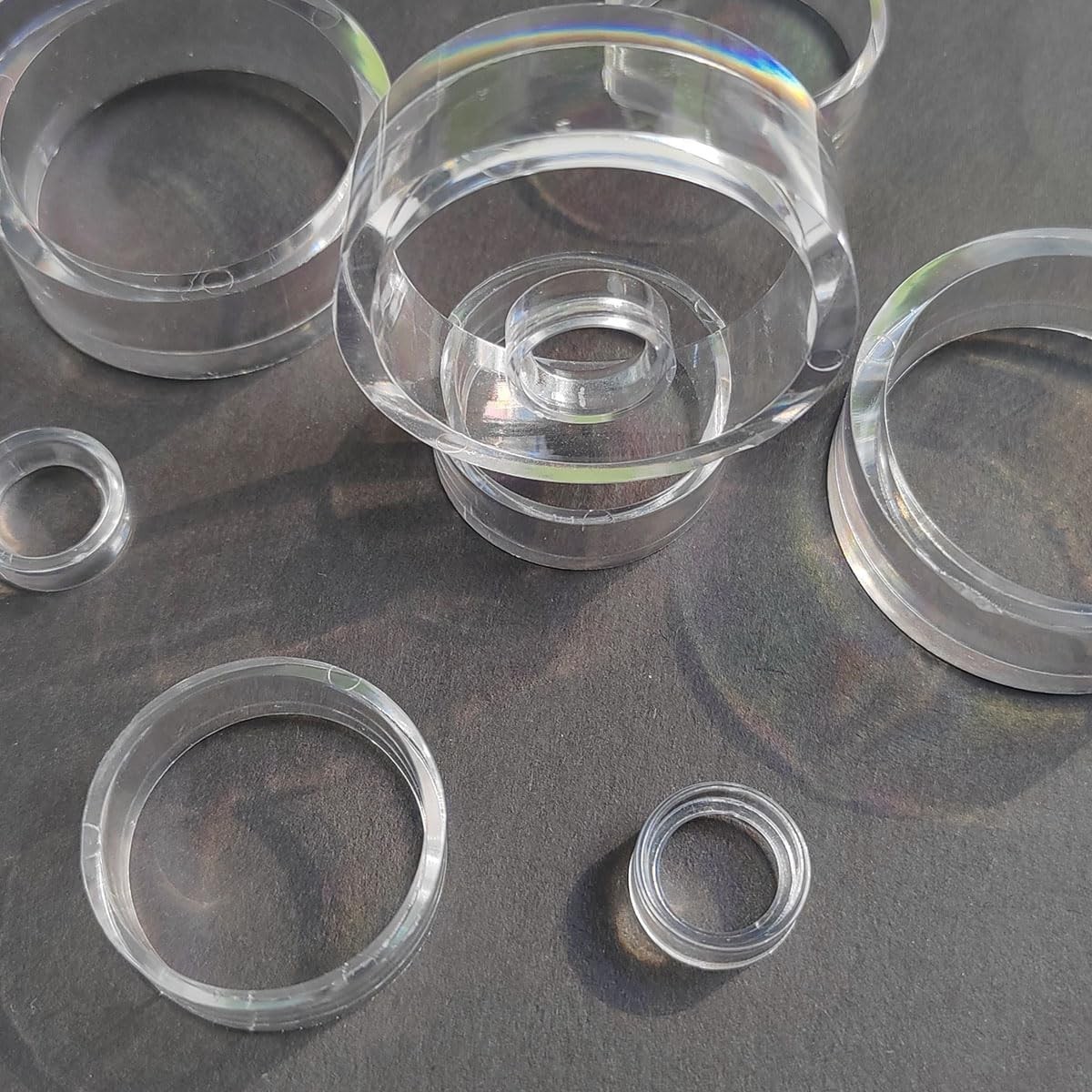 12 Durable Round Acrylic Sphere Holders – Clear Display Stands for Any Occasion