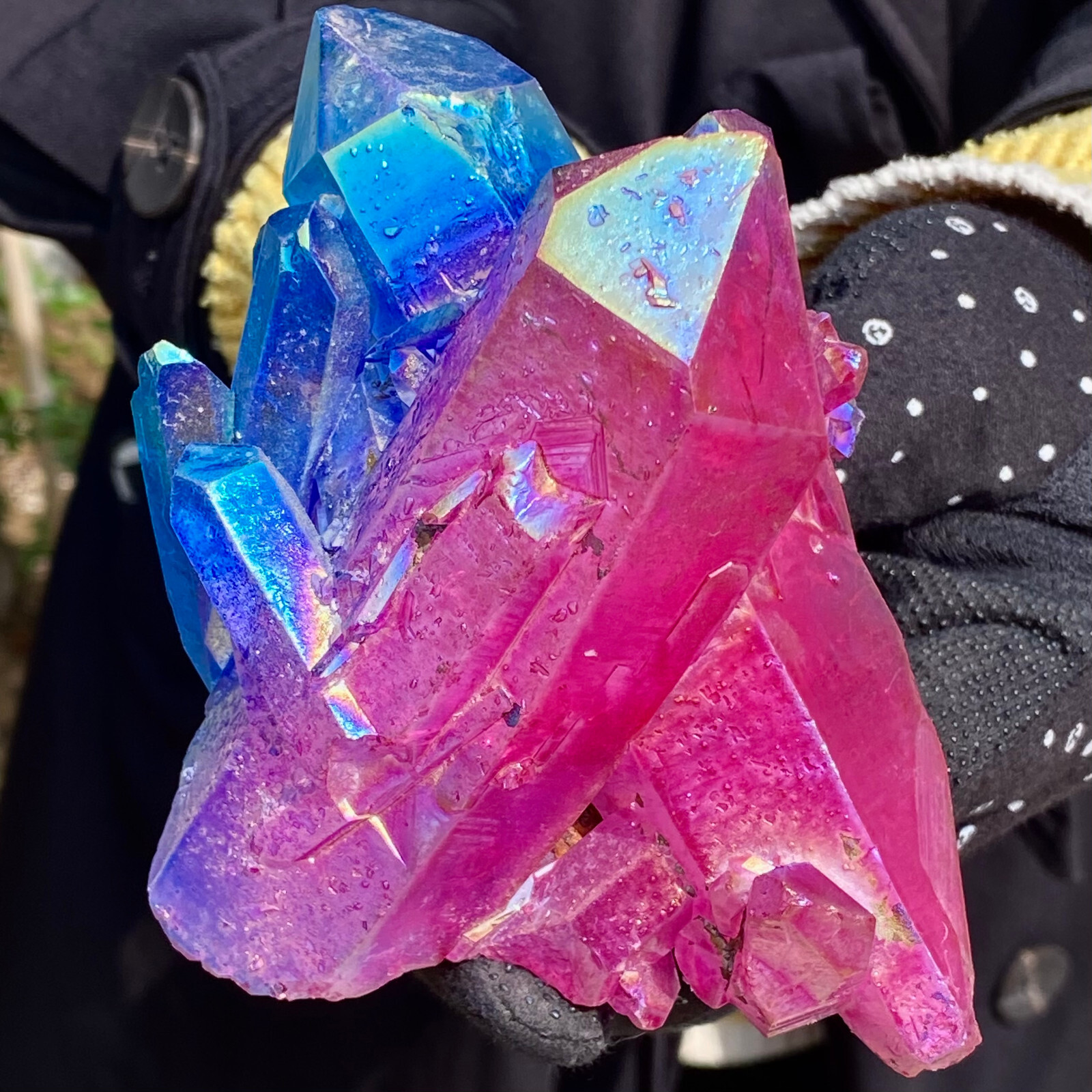 1.27LB Rainbow Titanium Quartz Crystal Treatment Cluster Decorative Gift