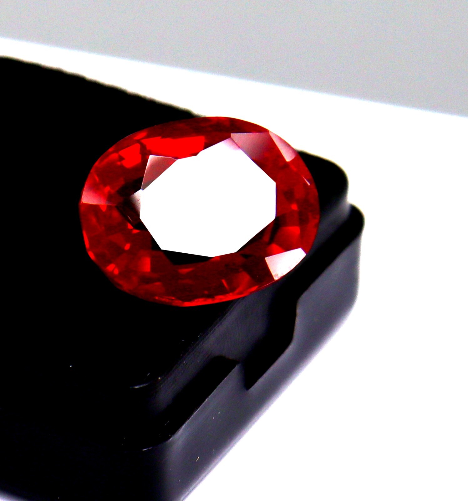 7-8 CT BURMA Pigeon Blood Red Ruby Certified Loose Gemstone Oval Cut