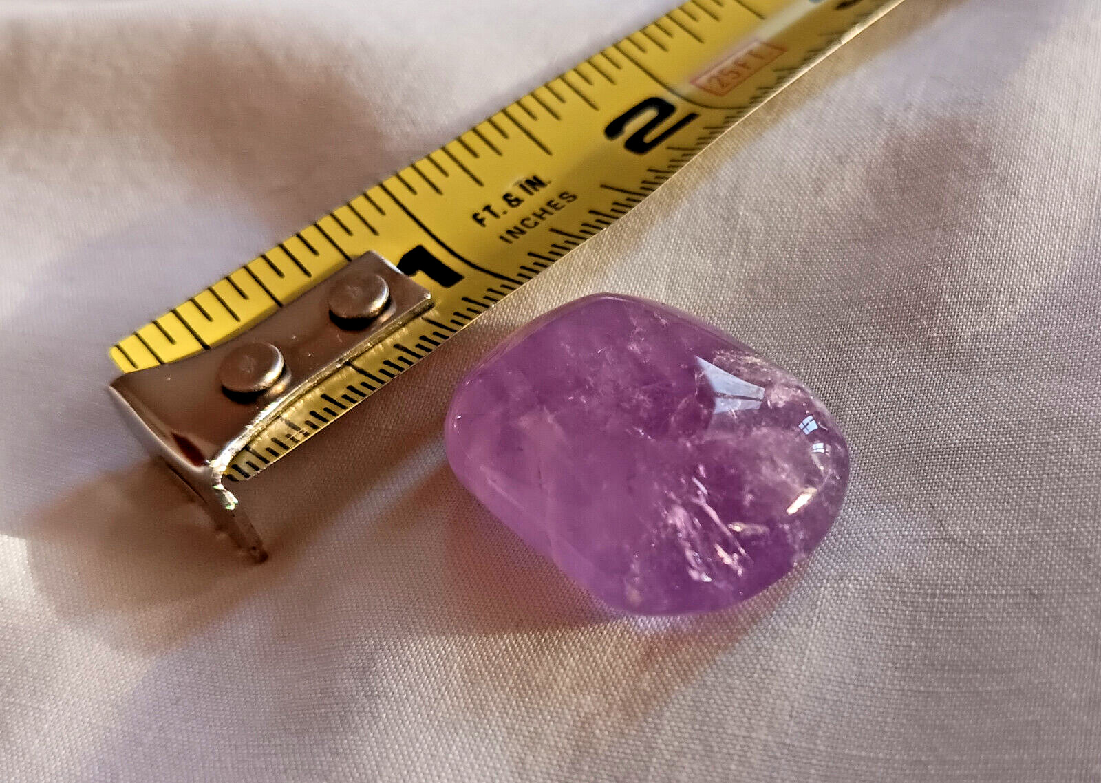 PURPLE AMYTHYST SMALL TUMBLED STONE SPECIMEN JEWEL QUALITY 1″ X .75 X .25″ XLNT