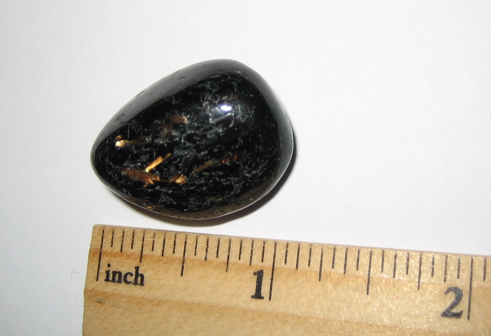 1.1″ RARE TUMBLED POLISHED AUTHENTIC NUUMMITE STONE FROM GREENLAND 12.6grams *10