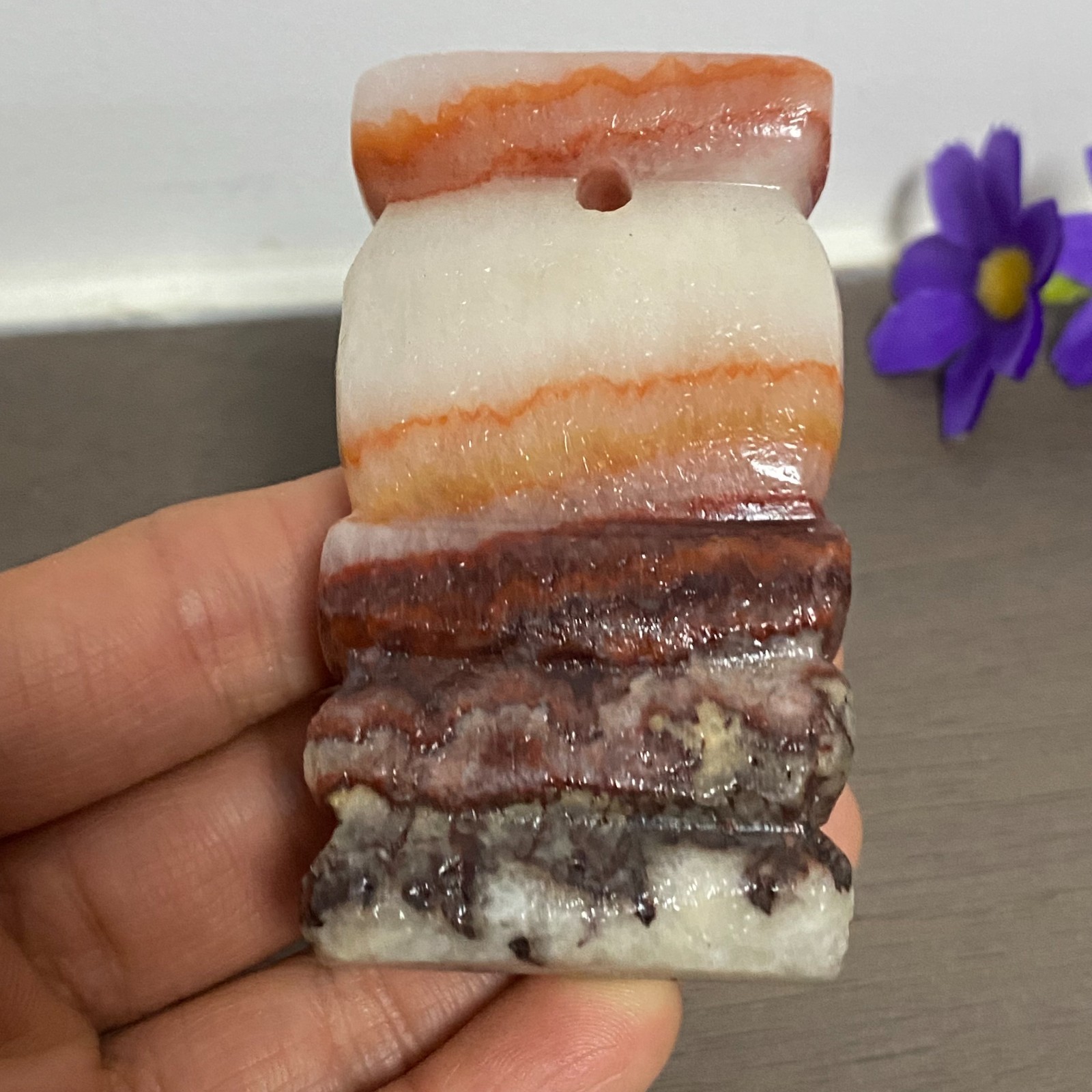72-40-17mm NATURAL Pork stone quartz crystal Hand carving marbled meat