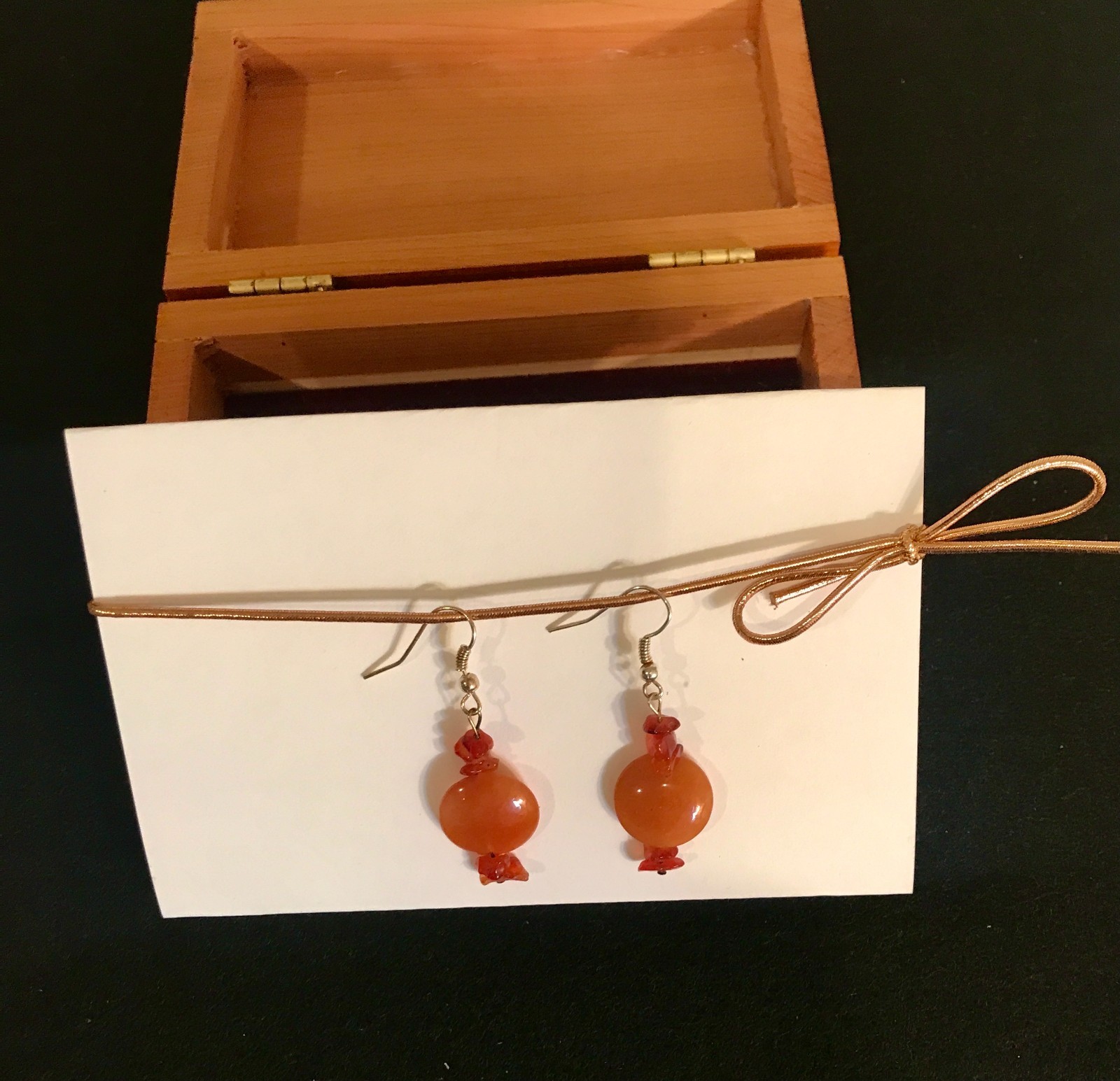 Natural Agate Pendant Wire Earrings