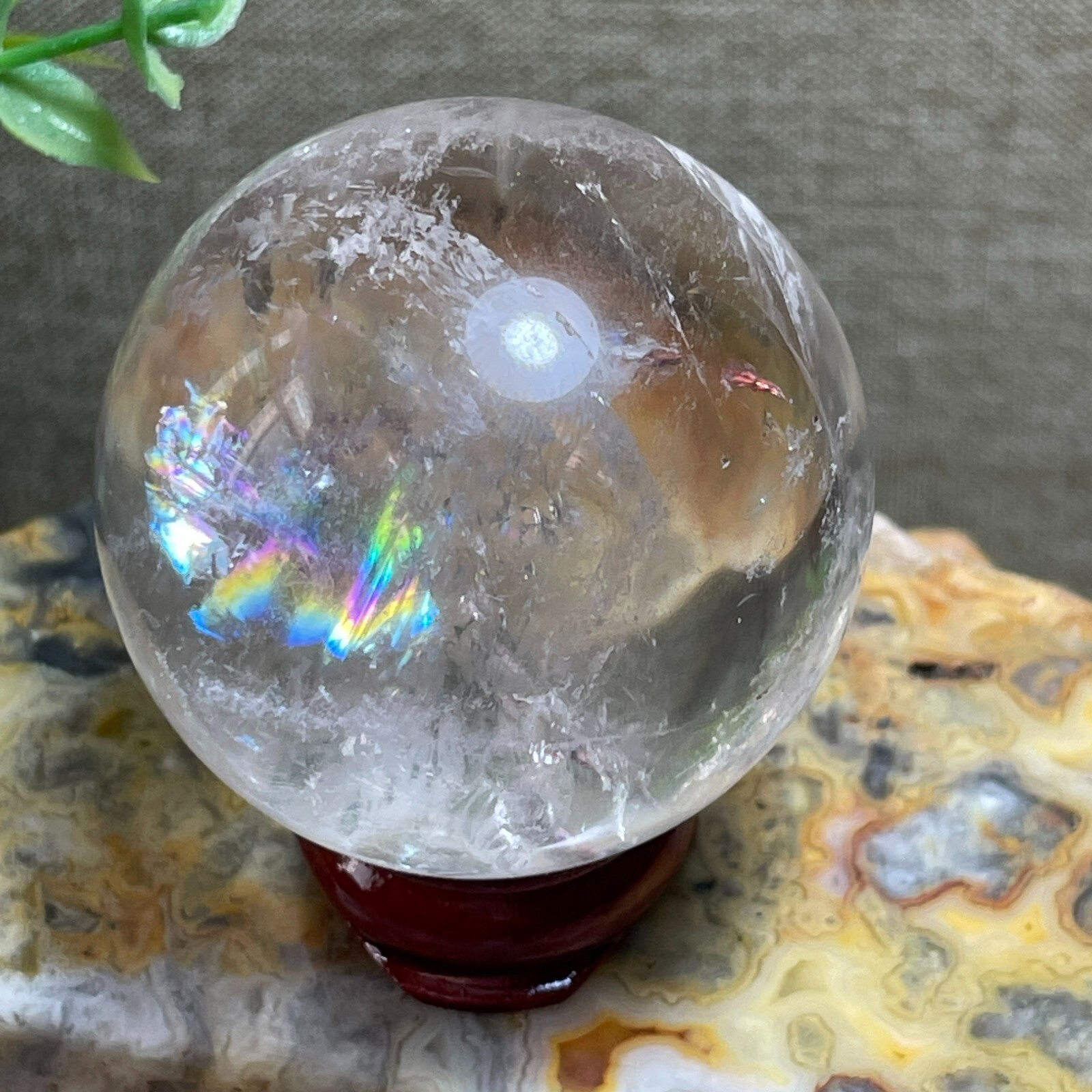 Natural White Crystal Clear Quartz Crystal Sphere Ball Healing rainbow 117g A2