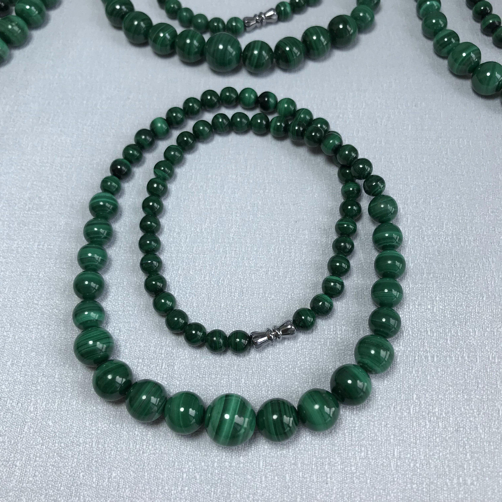 Natural malachite Tower Chain Necklace Polish Crystal sphere Specimen 6-12mm 55g