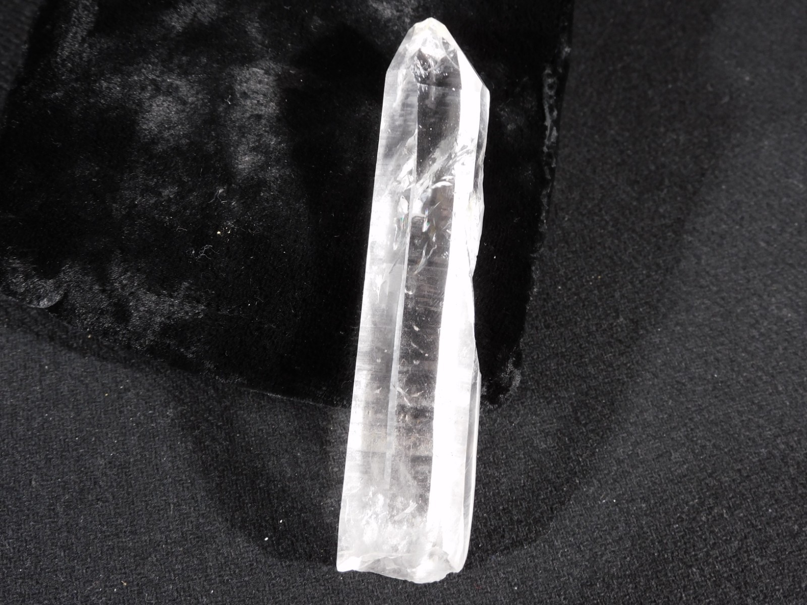 LONG Super! Translucent Quartz Crystal 100% Natural Brazil 69.8gr