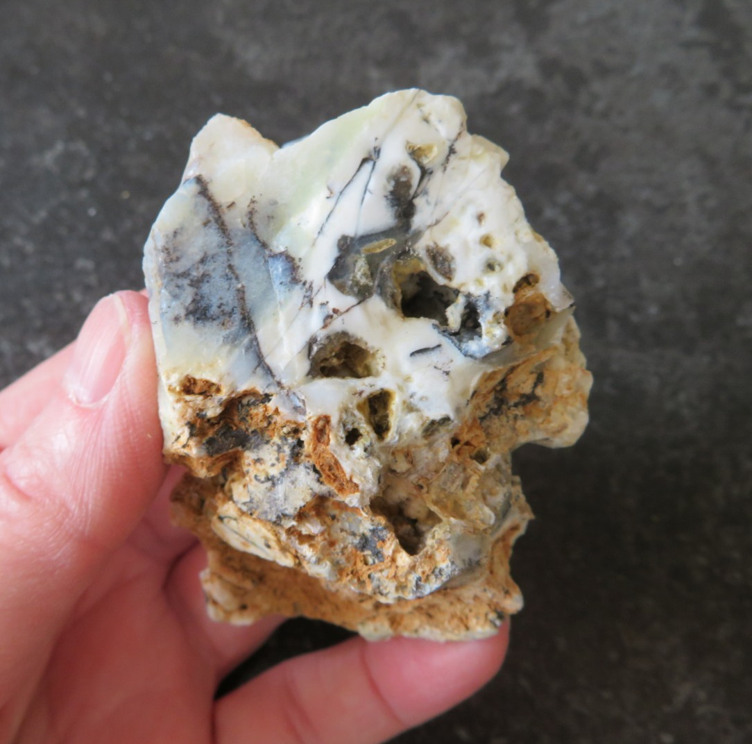RARE MOUNT SHASTA OPAL (86.6 grams / 76 mm) NATURAL PIECE (E6) ‘SACRED’
