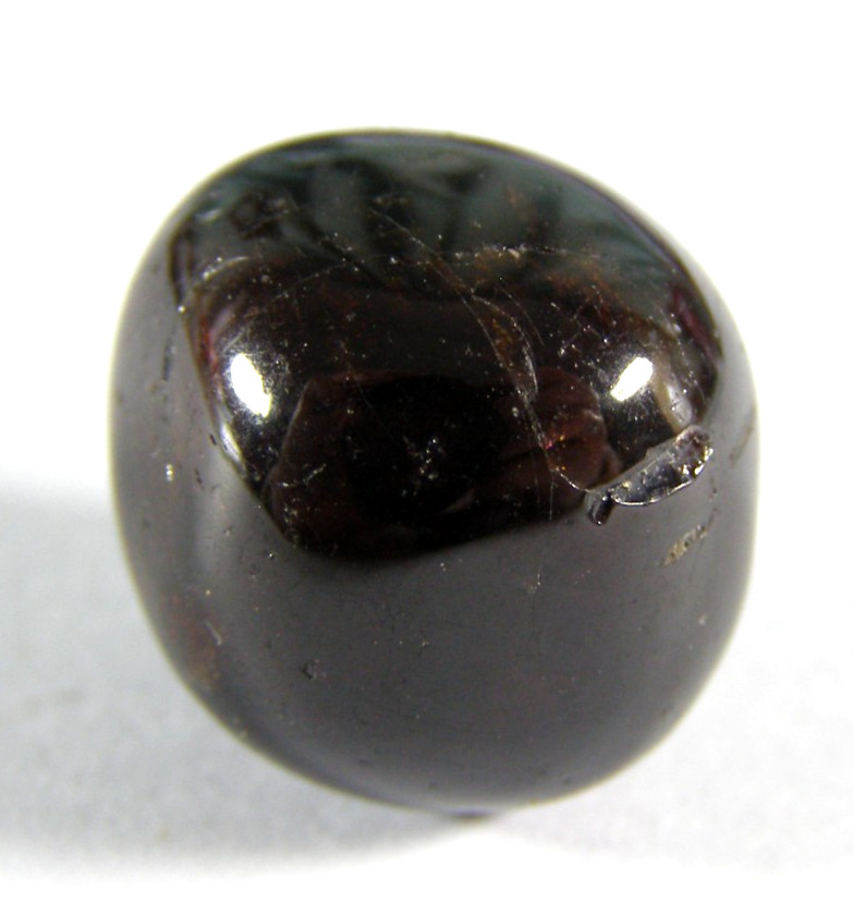 ALMANDINE GARNET TUMBLESTONE – 1.7 x 1.6 cms 10.30 gms – passion #5