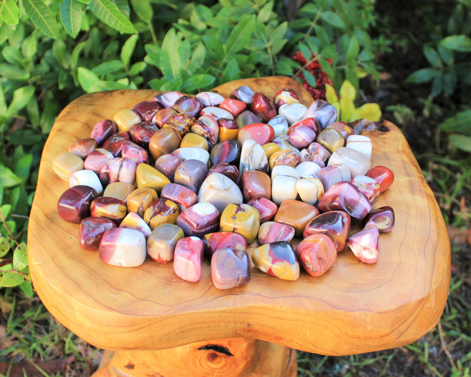 Mookaite Jasper Tumbled Stone (Crystal Healing Tumble Mookite Chakra Stone)