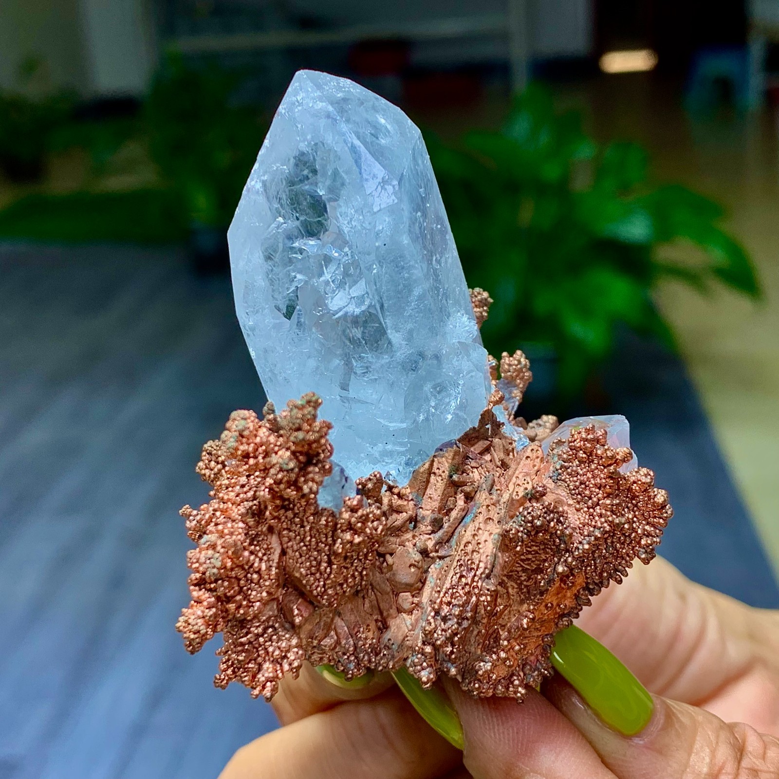 148G Rare iridescent Native Copper with white quartz crystal mineral-symbiosis