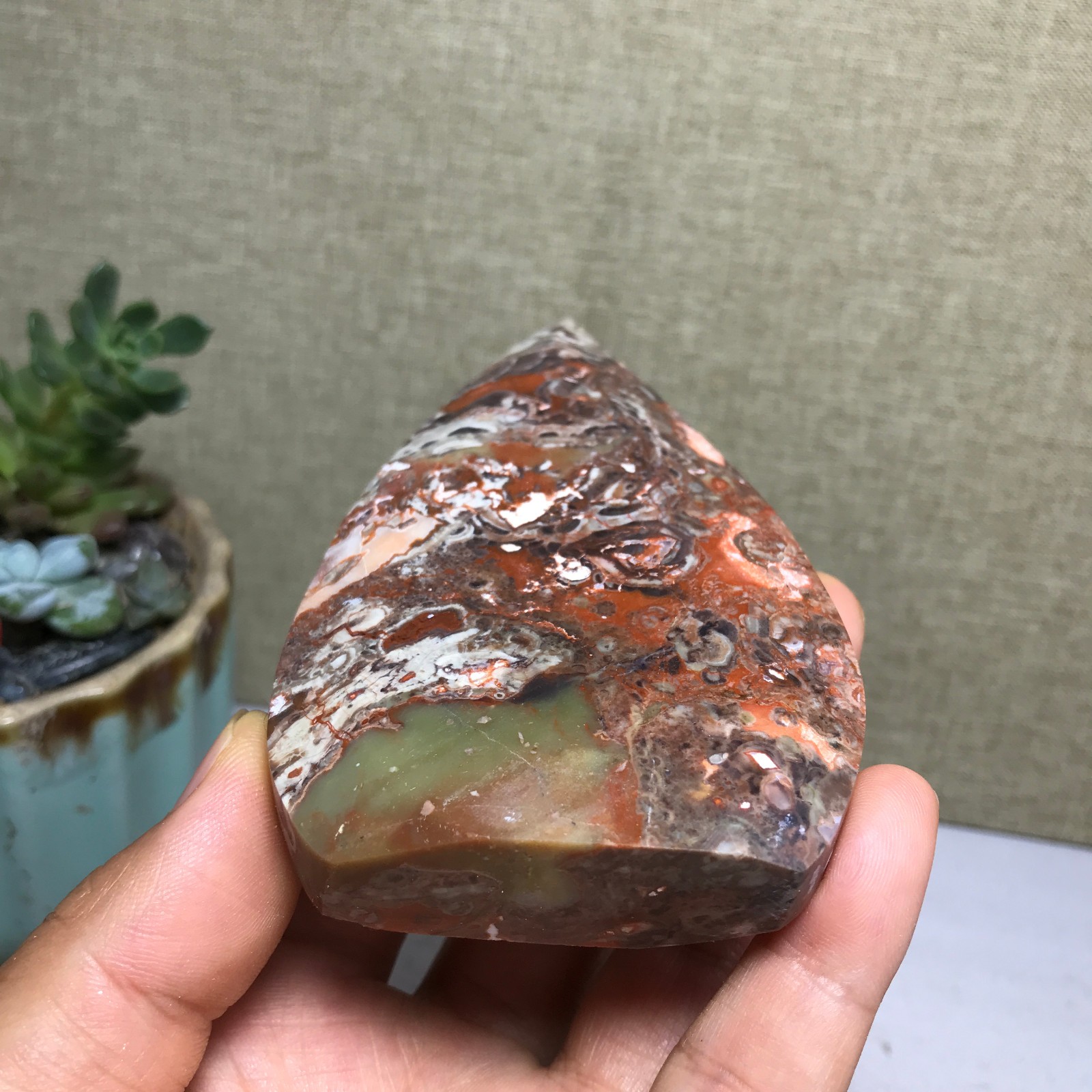 Natural Indonesian Bloodstone agate point leaf Crystal specimens 164g A5133