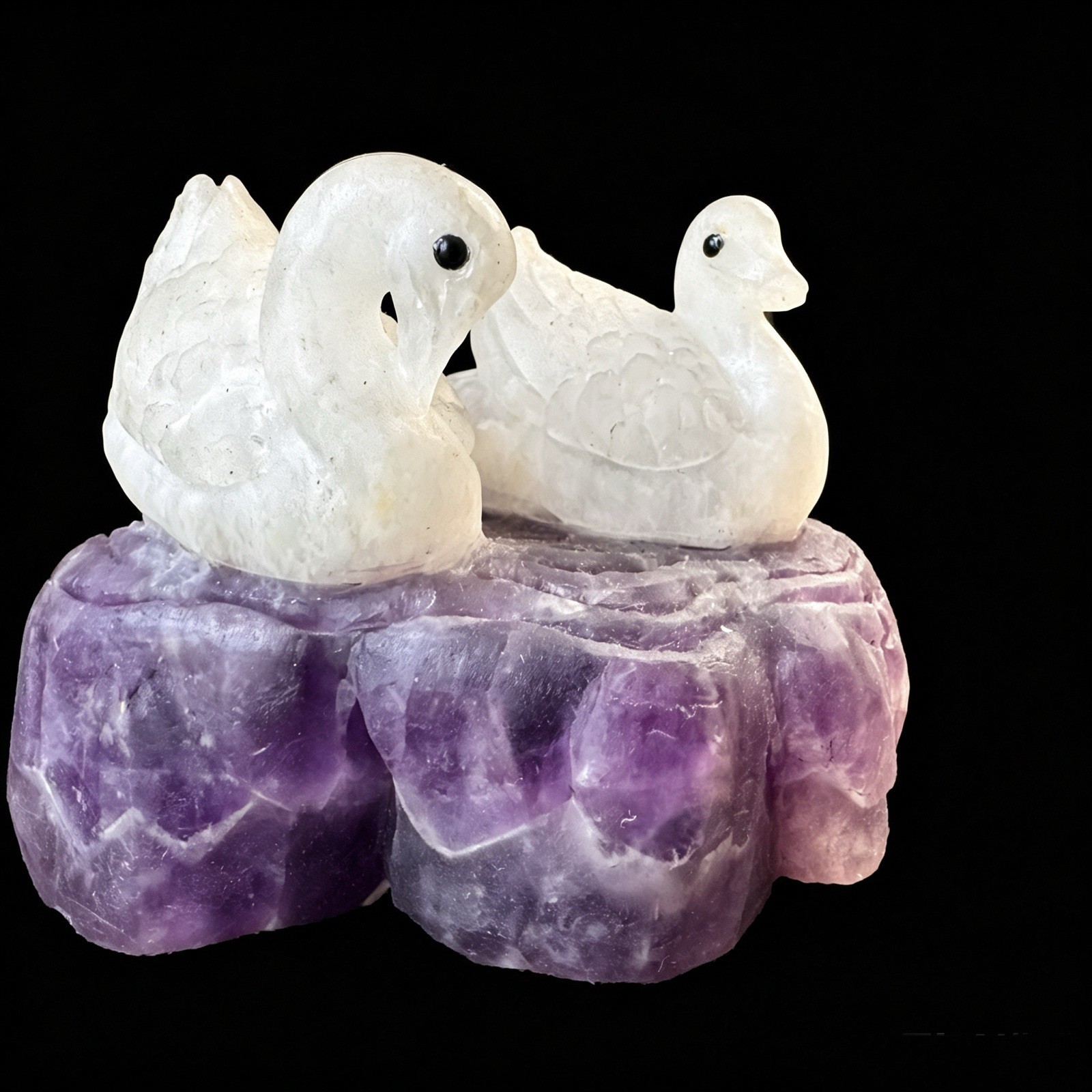 441gTwin Swan Amethyst Sculpture: Soulmate Talisman Carved from Peaceful Stone