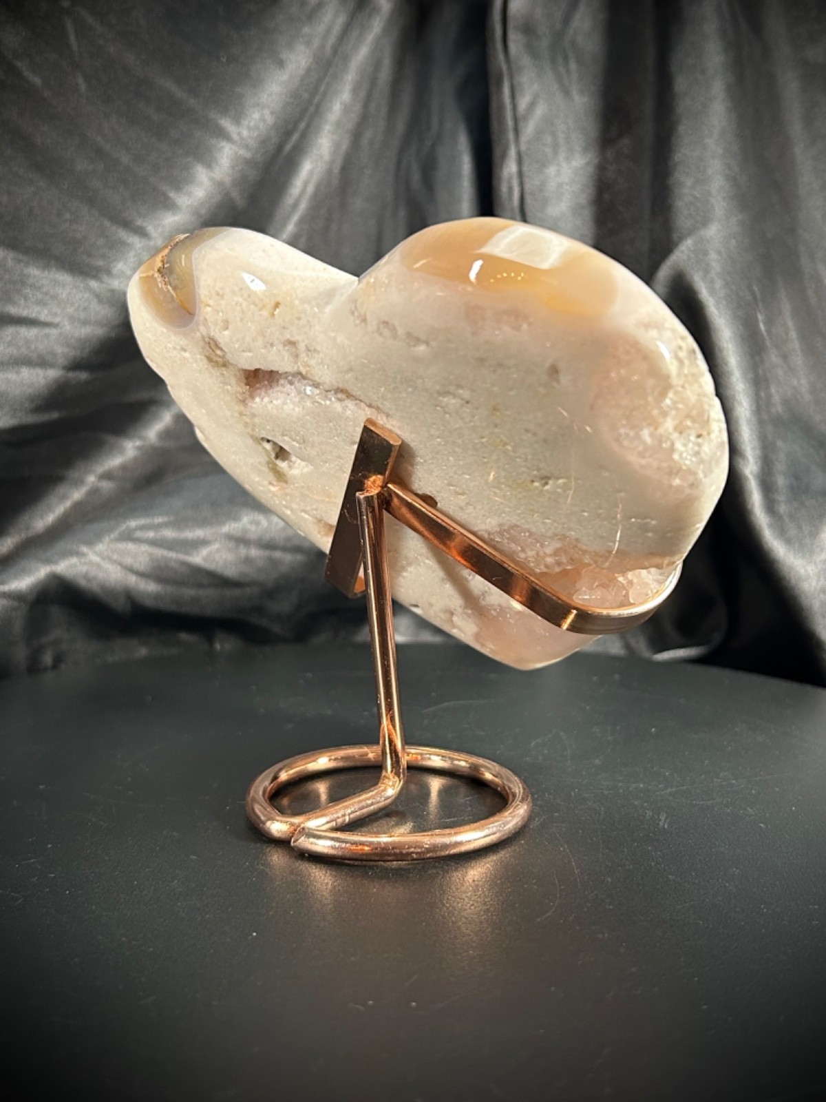 5.11″ Lovely Pink Amethyst Heart With Metal Stand 1lb 1.6oz (500 grams)