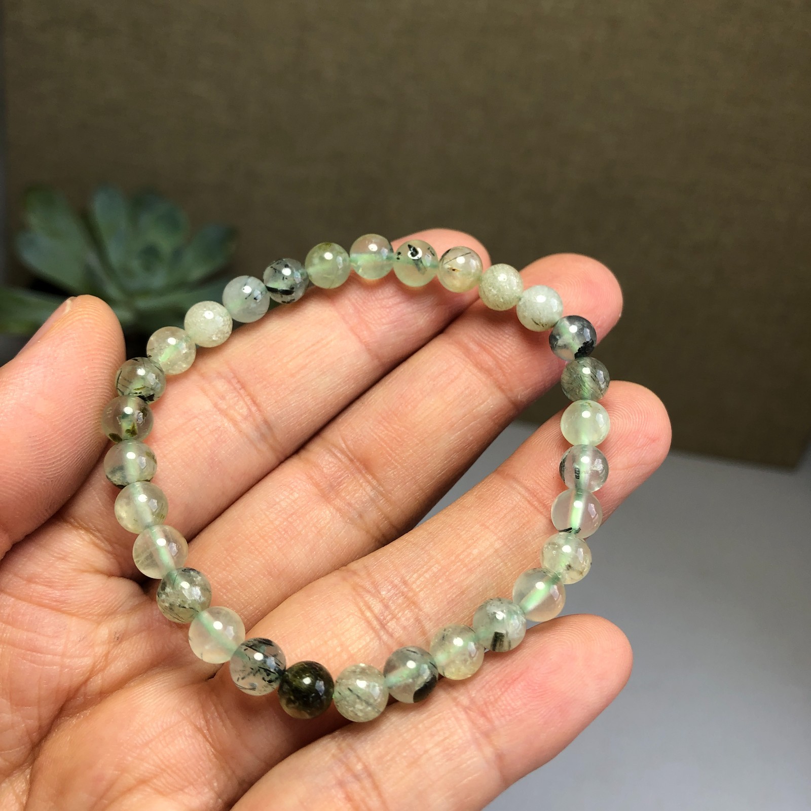 2Pcs Wholesal Prehnite bracelets Crystal ball sphere facet 6mm