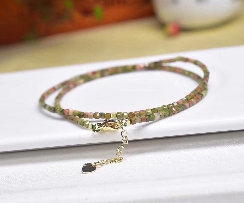 2.5mm Natural Floral green stone Crystal Choker Healing Dainty Women’s Necklace