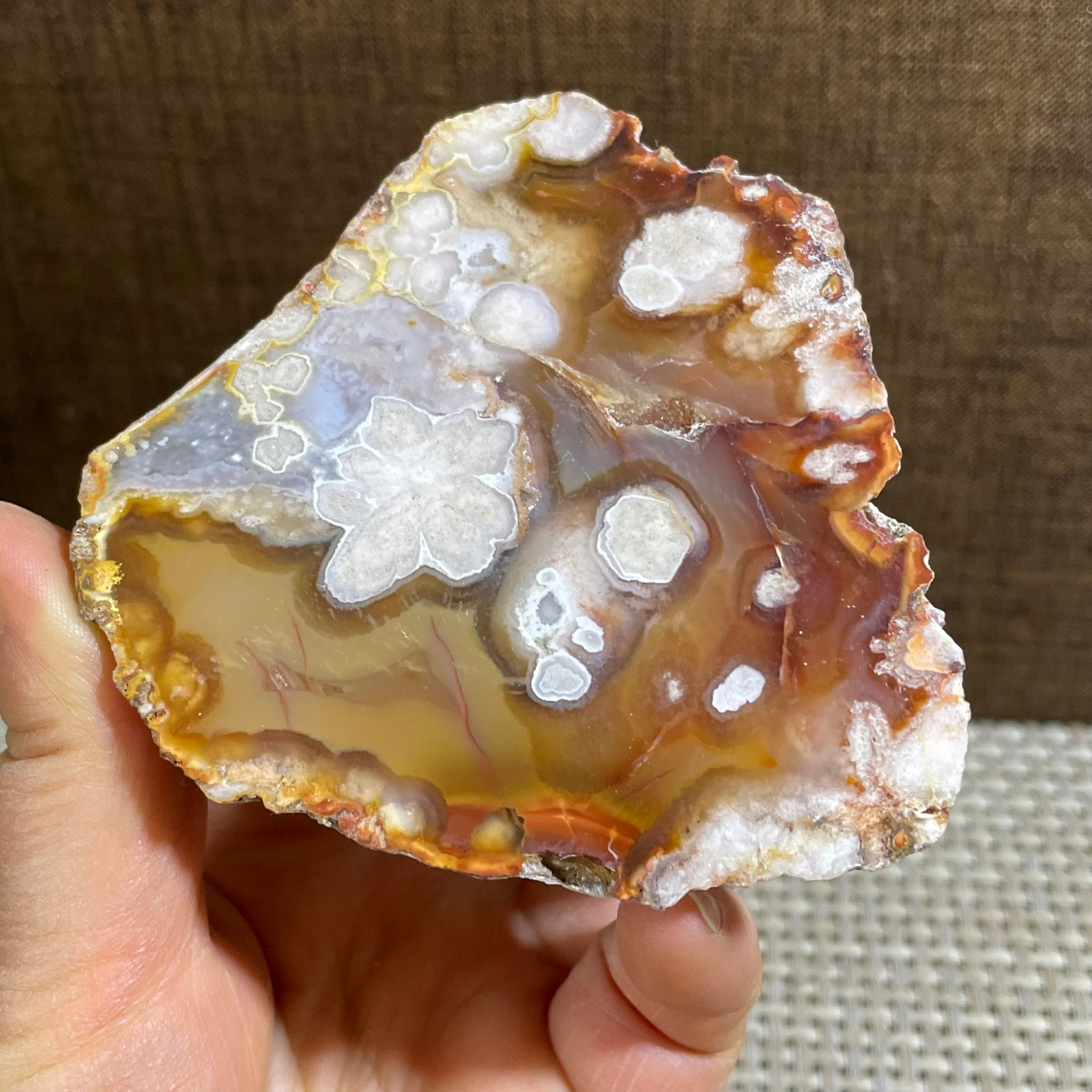 198g atural Sakura Agate Blossom Facet Rough Specimen Madagascar