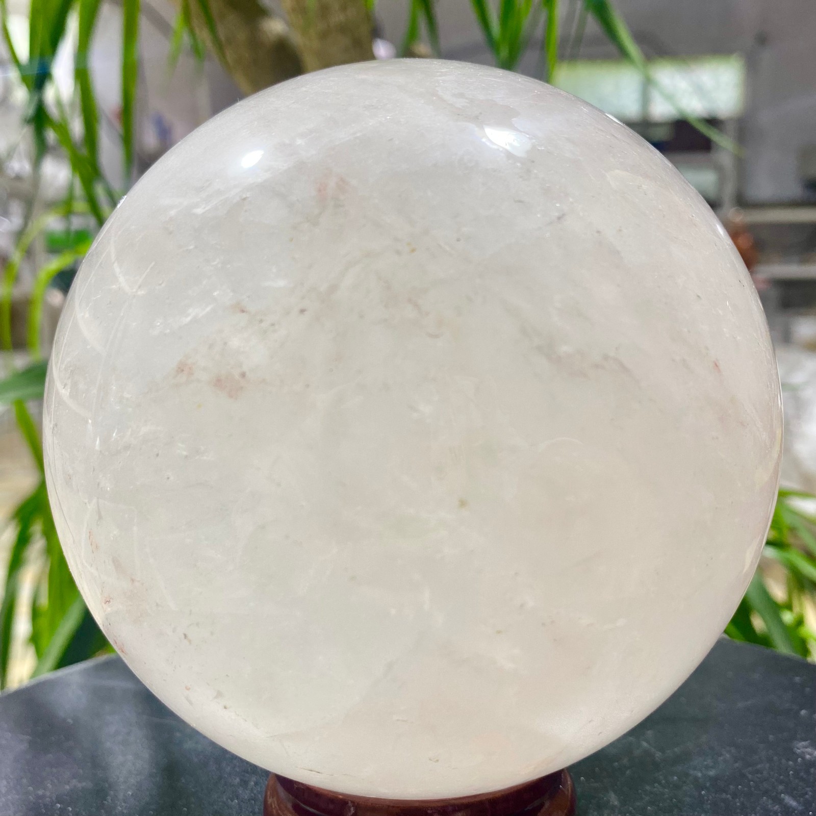 4.62LB white crystal transparent quartz crystal ball Reiki repair
